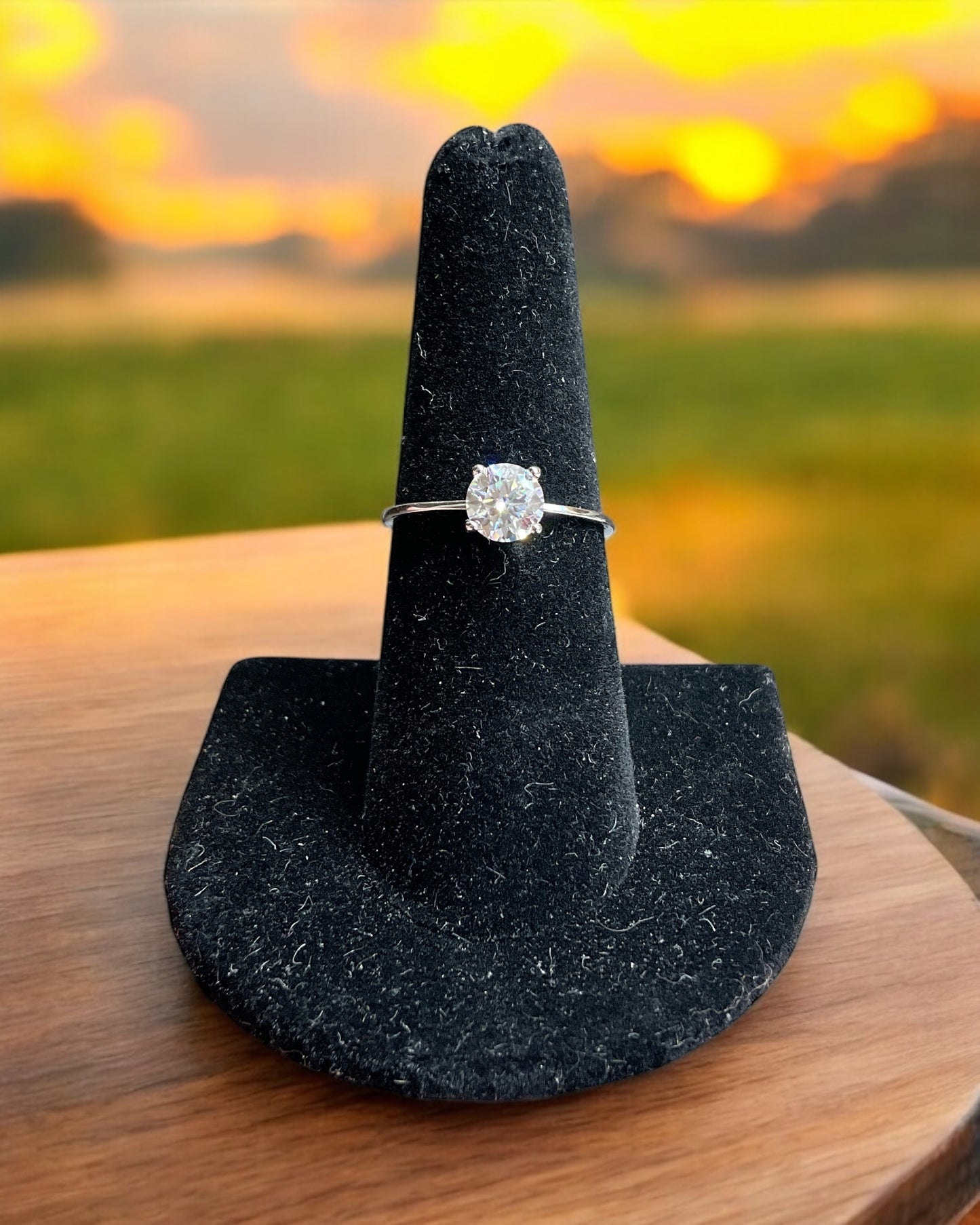 Bling Collection - Solitaire Ring - Moissanite