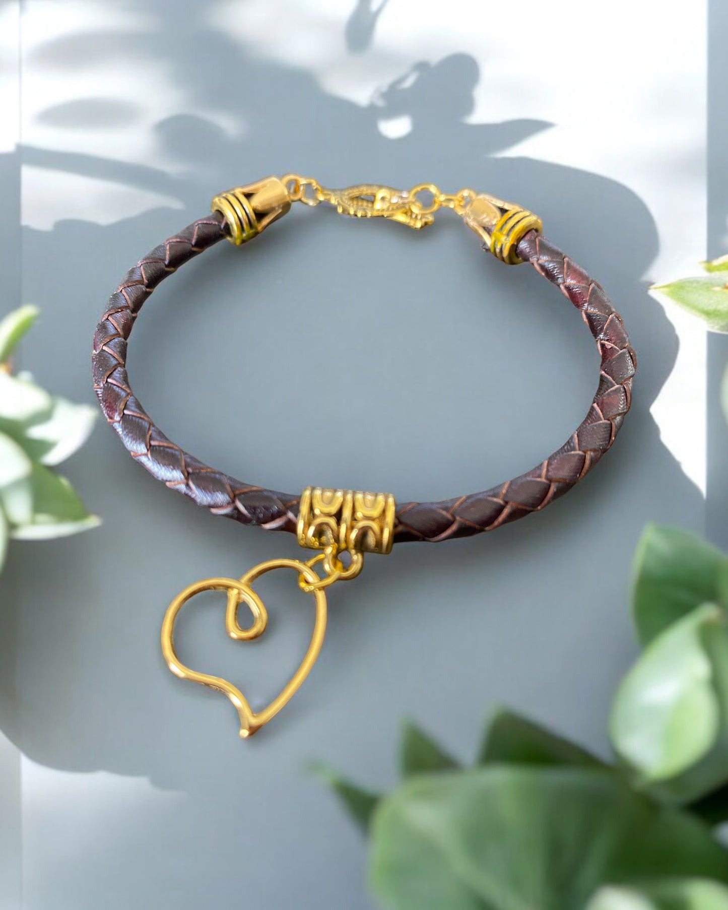 Bracelet (leather)