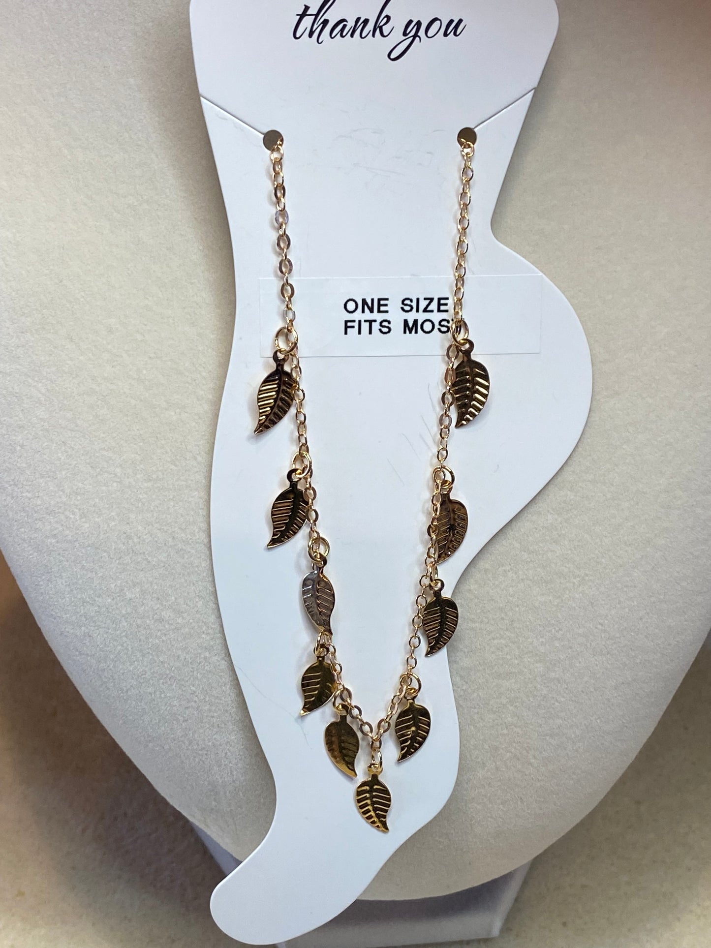 6) Anklet (One Size Fits Most)