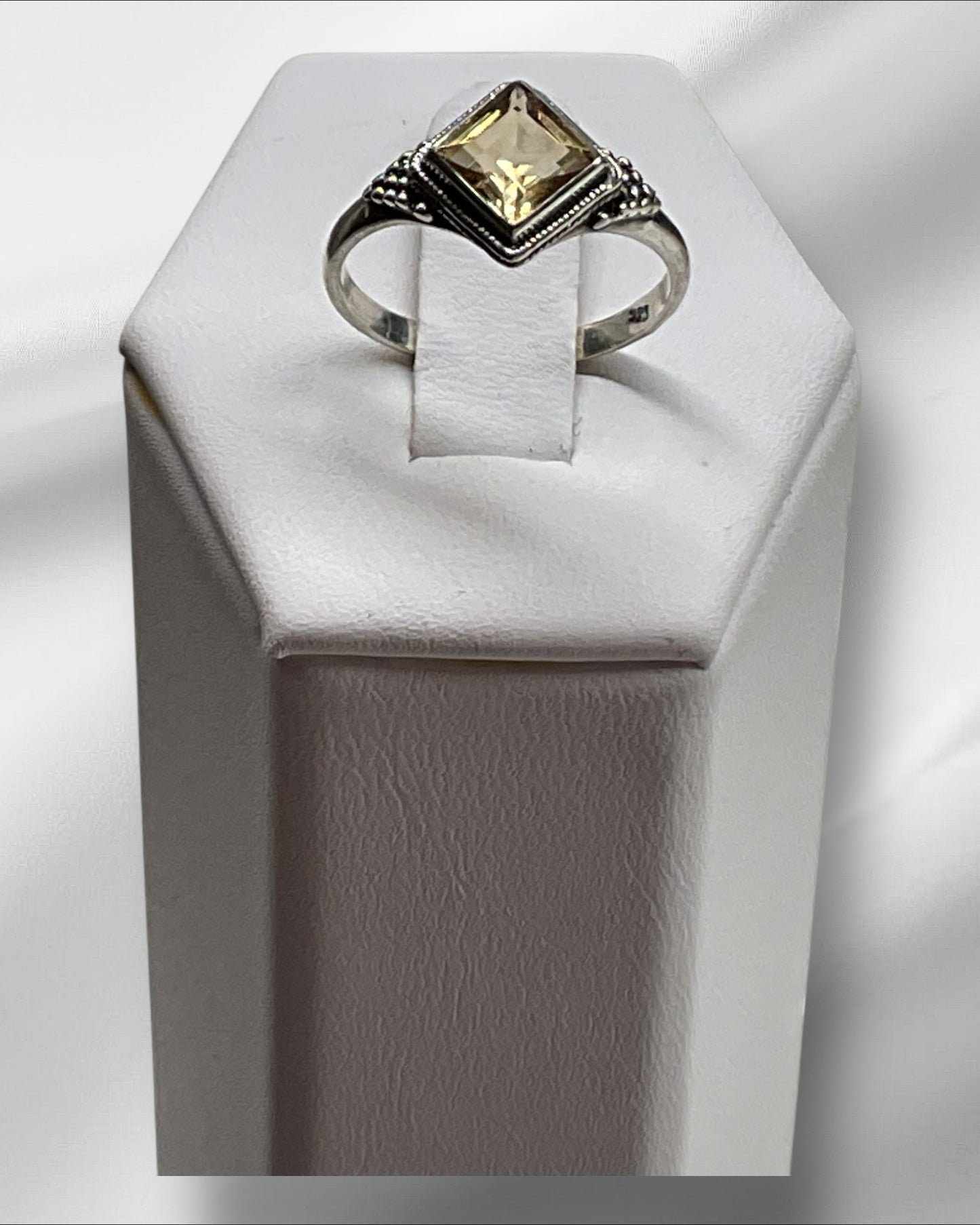 Bling Collection - Gemstone Ring