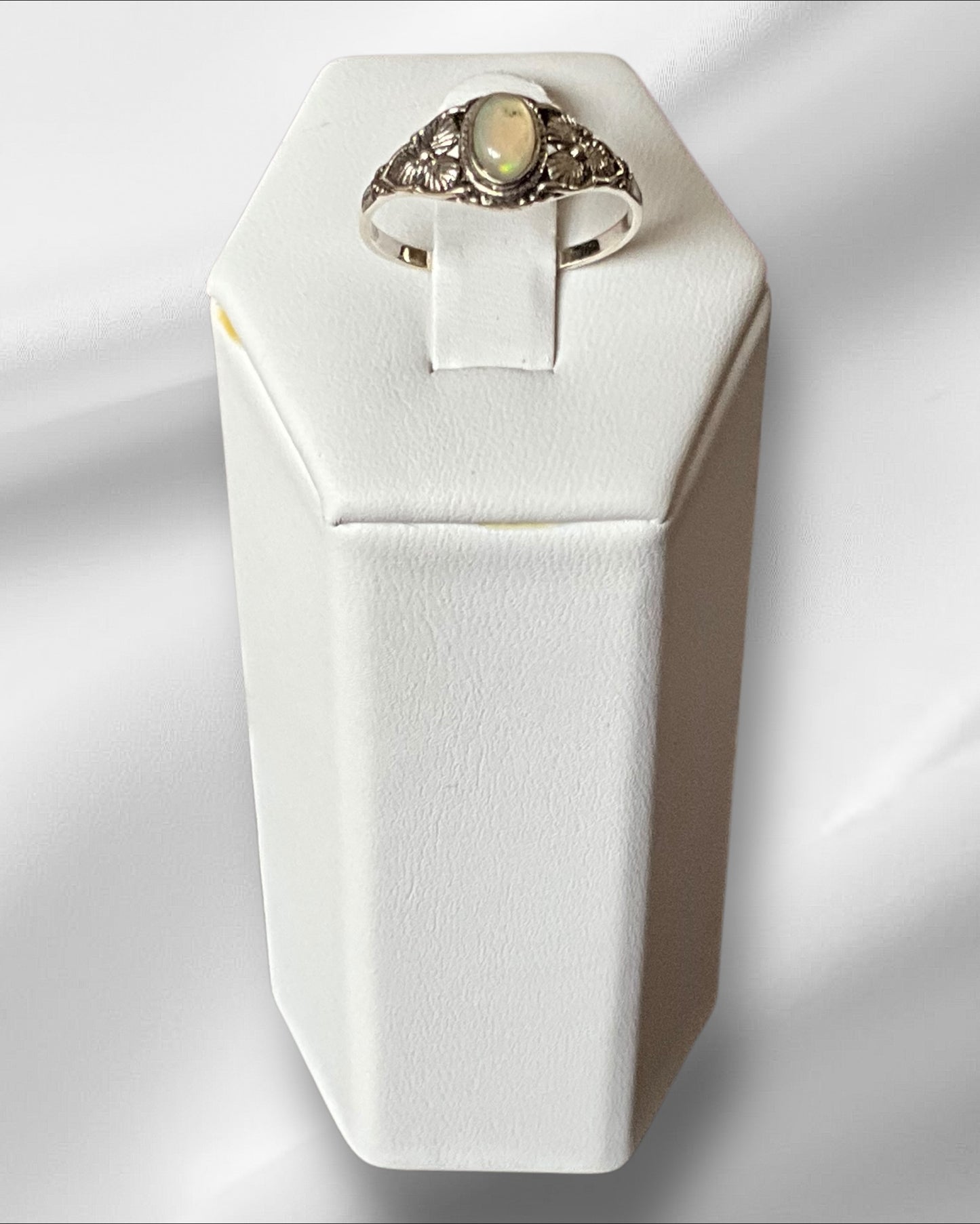 Bling Collection - Gemstone Ring (Opal)