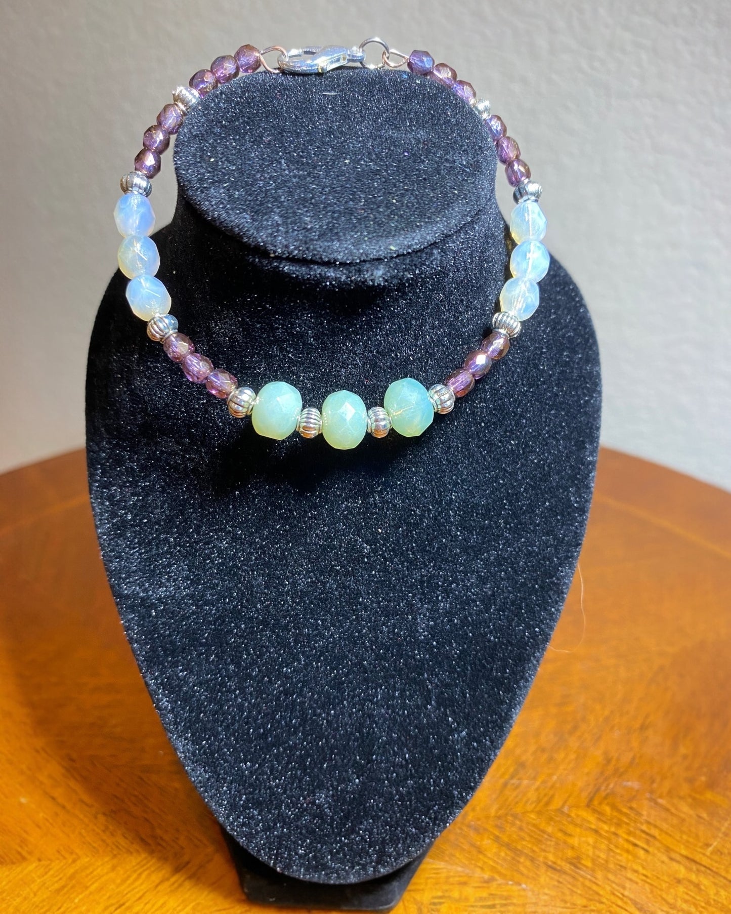 Bracelet (memory wire)