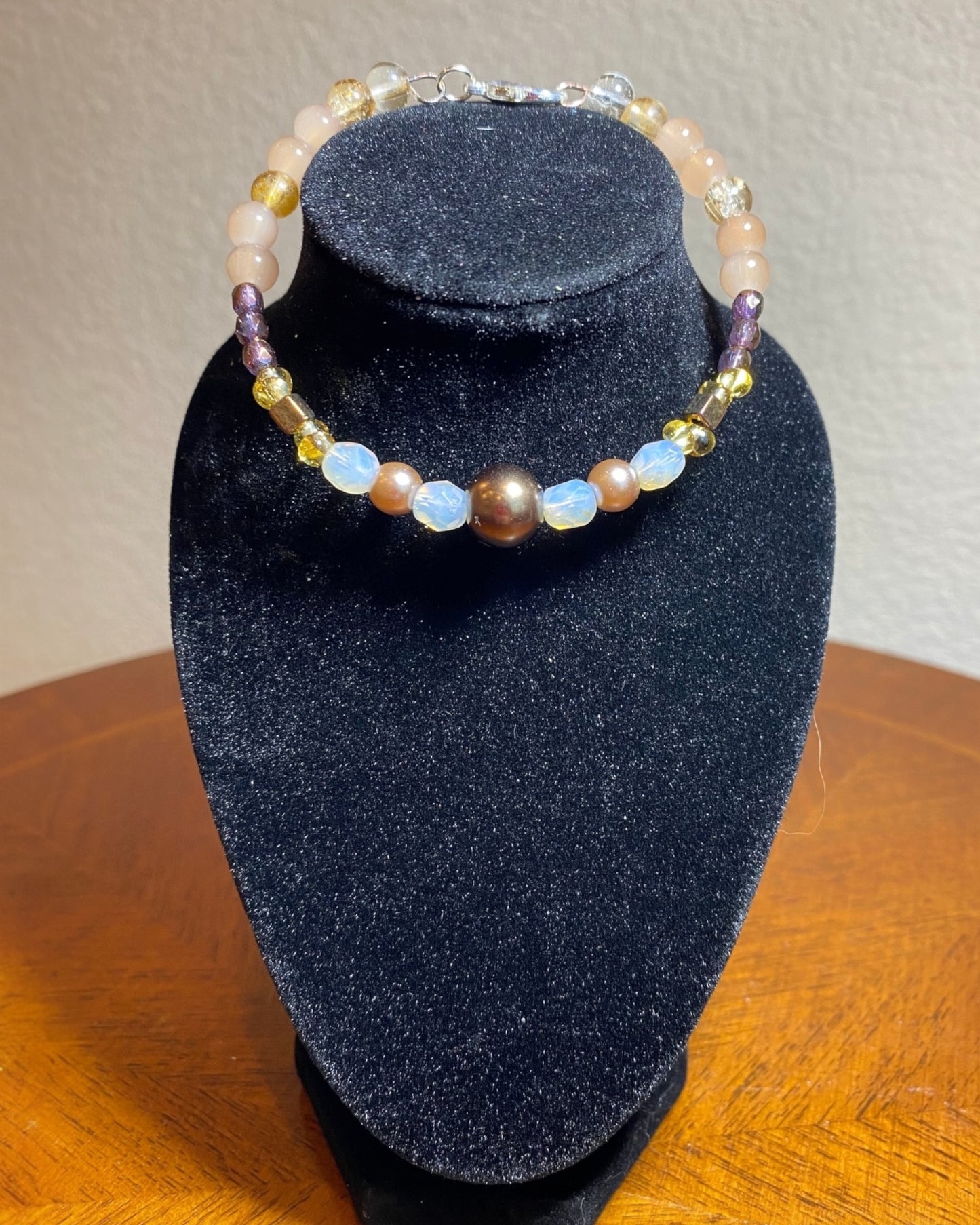 Bracelet (memory wire)