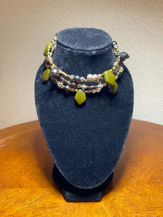 Bracelet (memory wire)