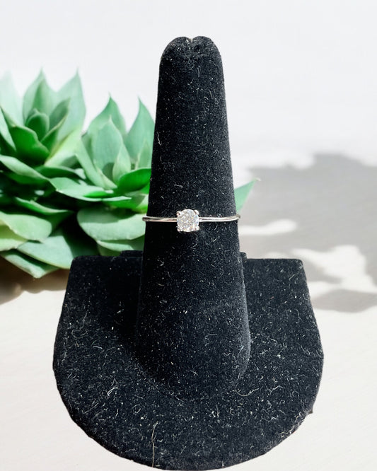 Bling Collection - Solitaire Ring - Moissanite