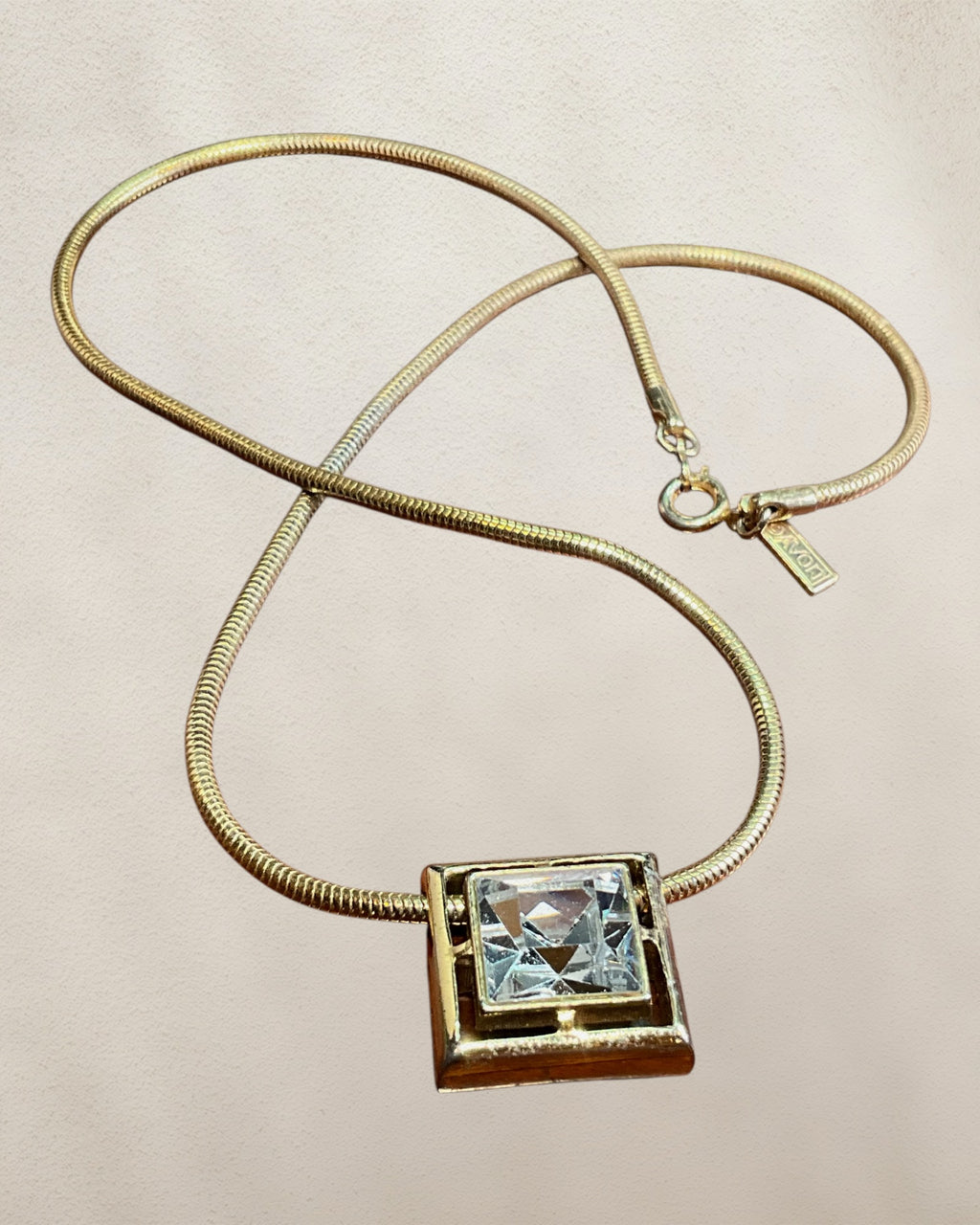 Avon Gold Tone Cubic Zirconia Pendant Necklace - Estate Sale (Great Condition)