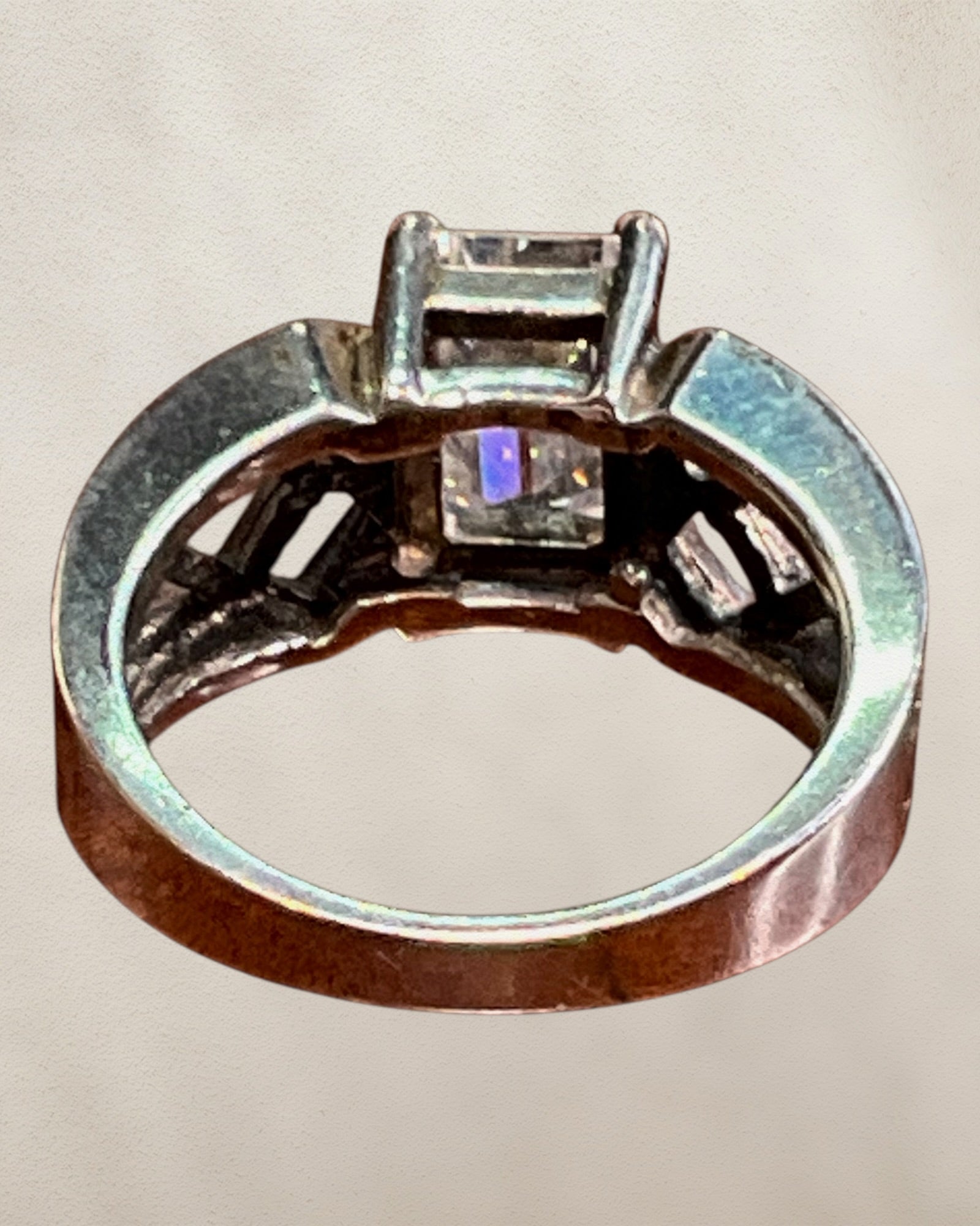 Sterling Silver Cubic Zirconia Gemstone Ring