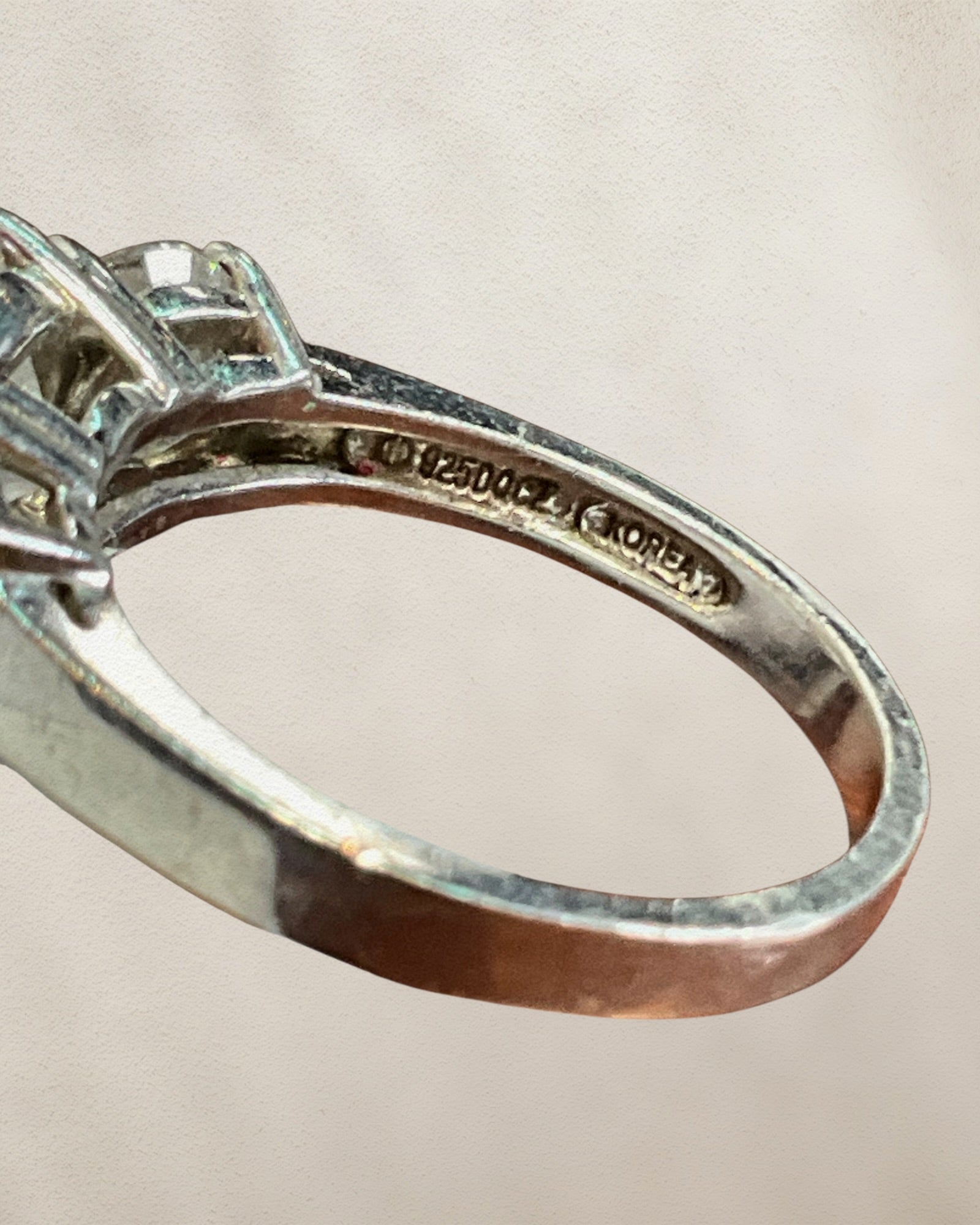 Sterling Silver 3 Stone Gemstone Ring Estate Sale (Great Condition)