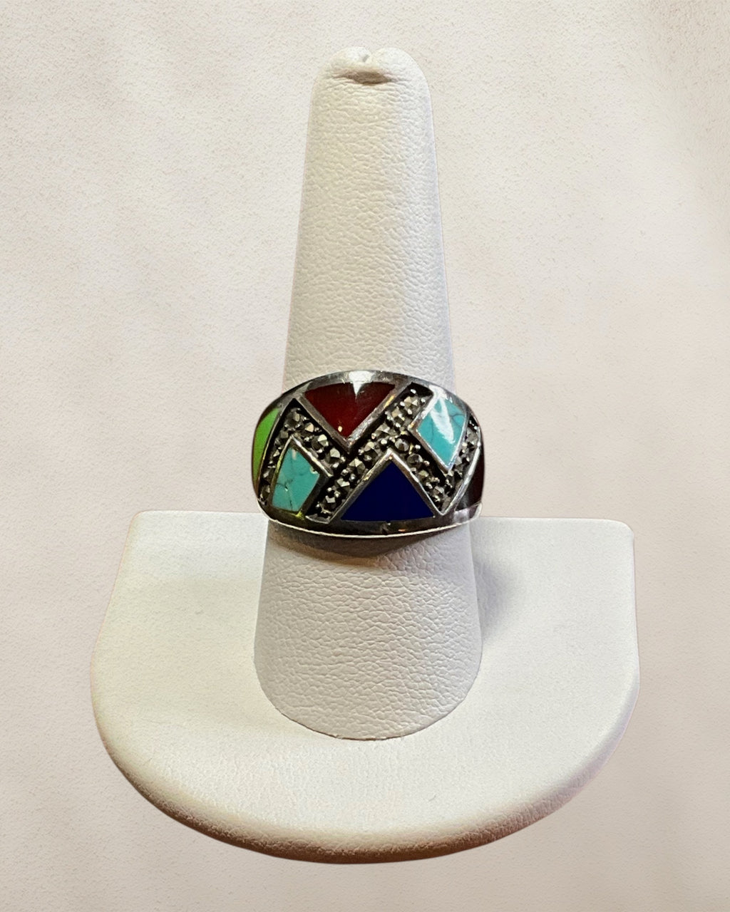 Sterling Silver Vintage Multi stone Ring with Natural Blue Turquoise, Lapis Lazuli, Gaspeite, Red Jasper, Black Onyx and White Topaz - Estate Sale (Great Condition)