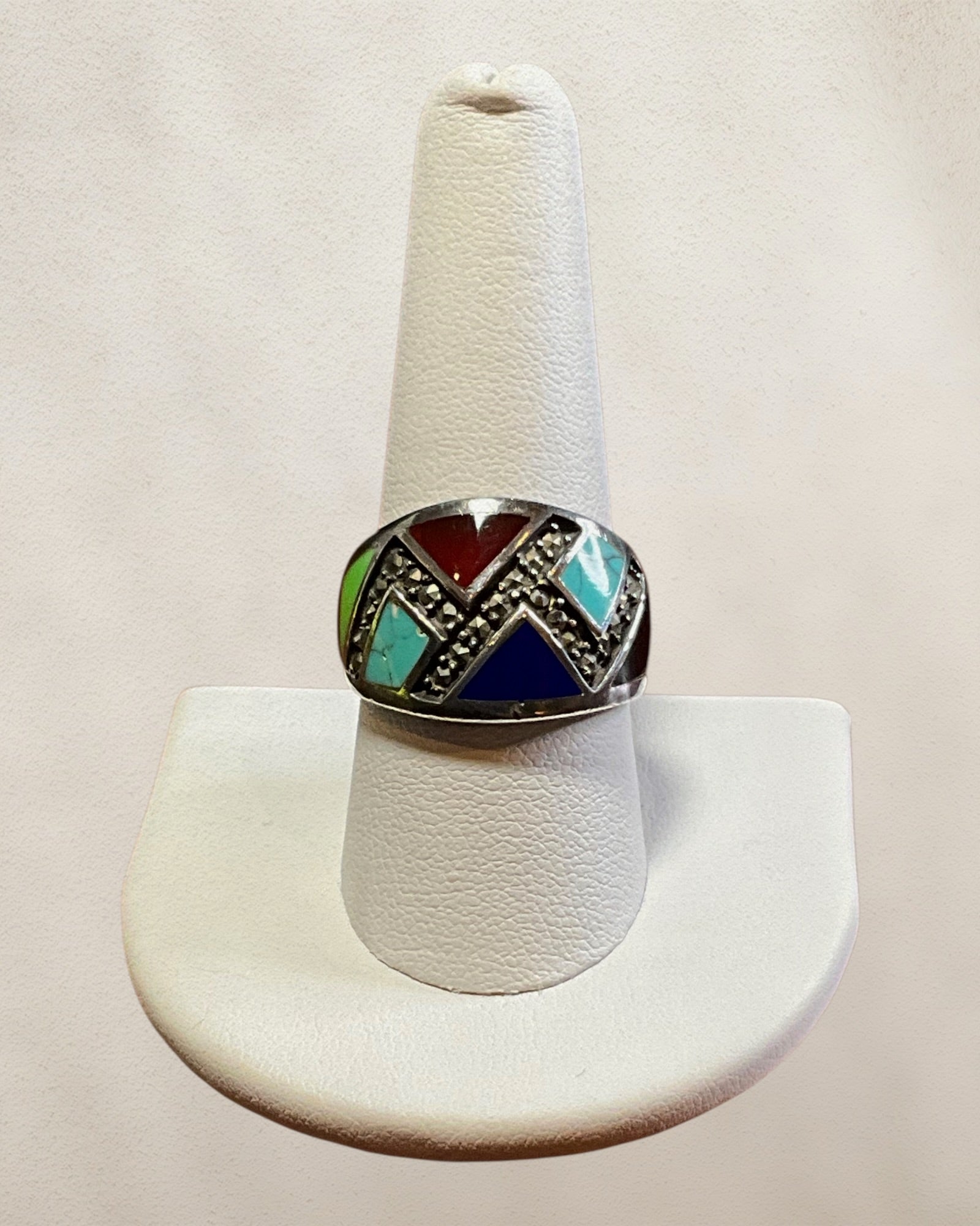 Sterling Silver Vintage Multi stone Ring with Natural Blue Turquoise, Lapis Lazuli, Gaspeite, Red Jasper, Black Onyx and White Topaz - Estate Sale (Great Condition)