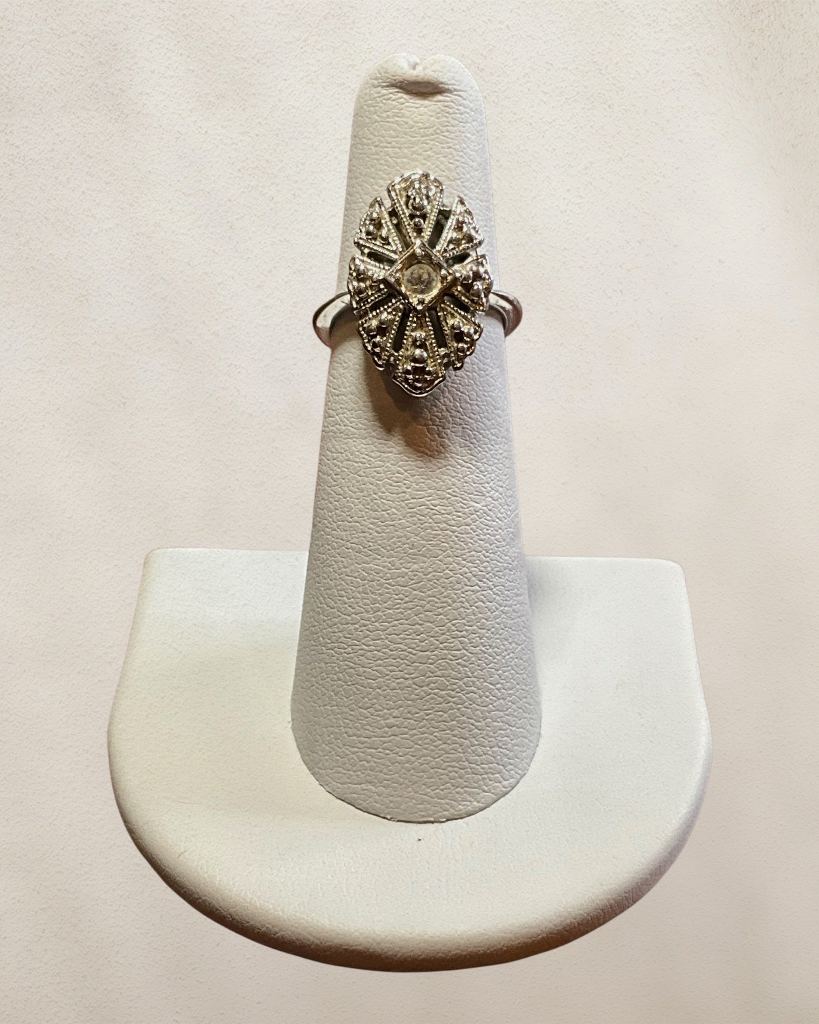 Vintage 1980 Avon Chesterfield Ring Size 6 Faux Marcasite Silver Tone - Pre-Loved