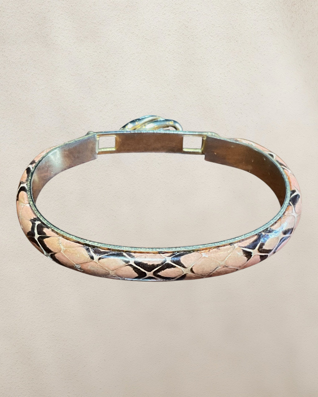 24k Gold Tone Italian Knot Snakeskin Cuff Bracelet Made in Italy - Estate Sale (Great Condition)