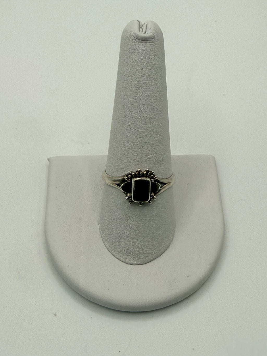 Sterling Silver Garnet Ring - Estate Sale (Great Condition)