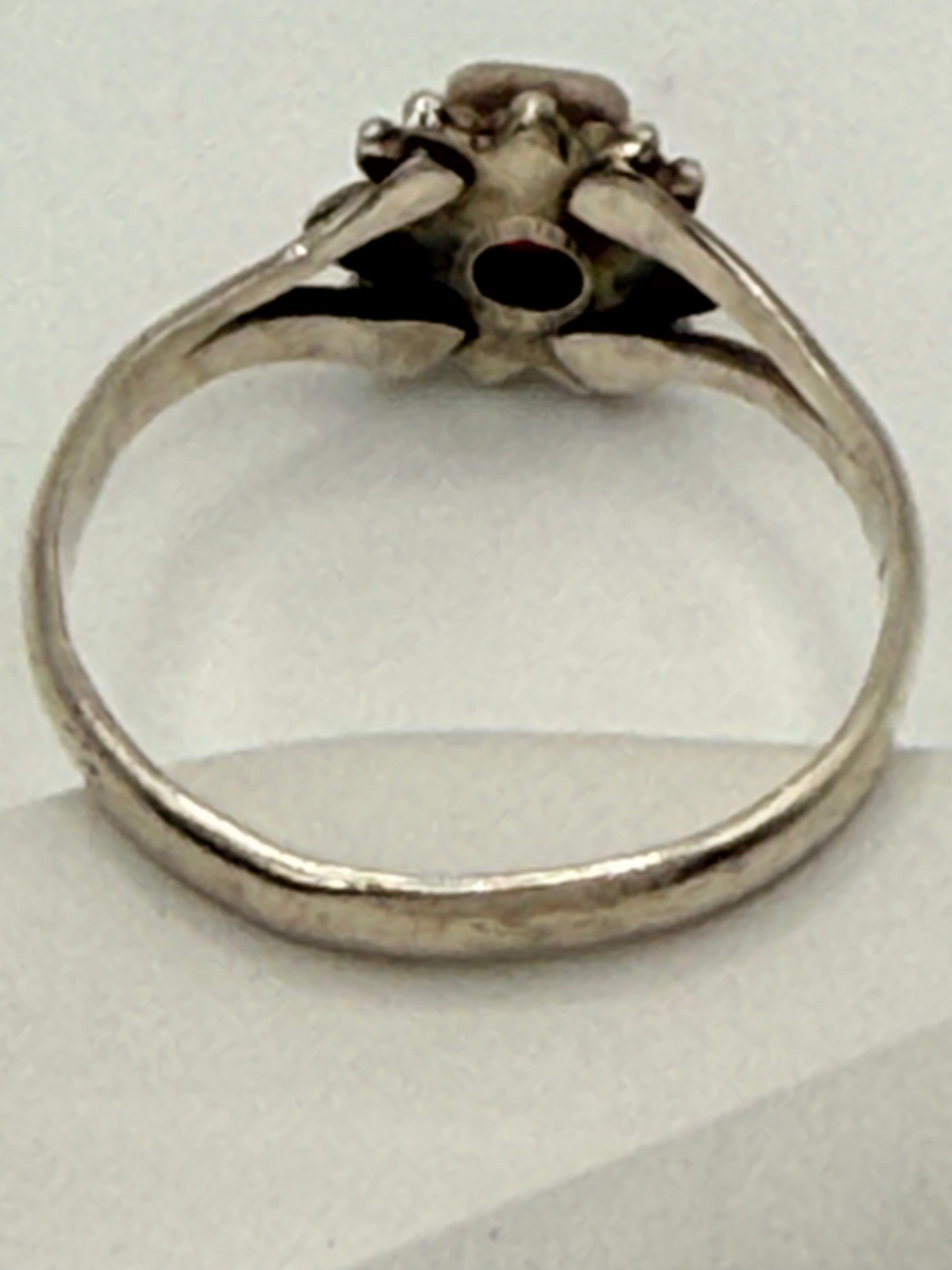 Sterling Silver Garnet Ring - Estate Sale (Great Condition)