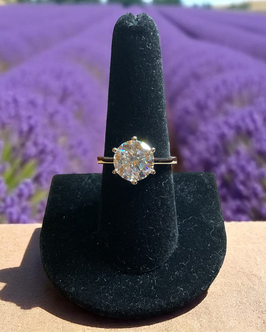 Bling Collection - Solitaire Ring (Moissanite)
