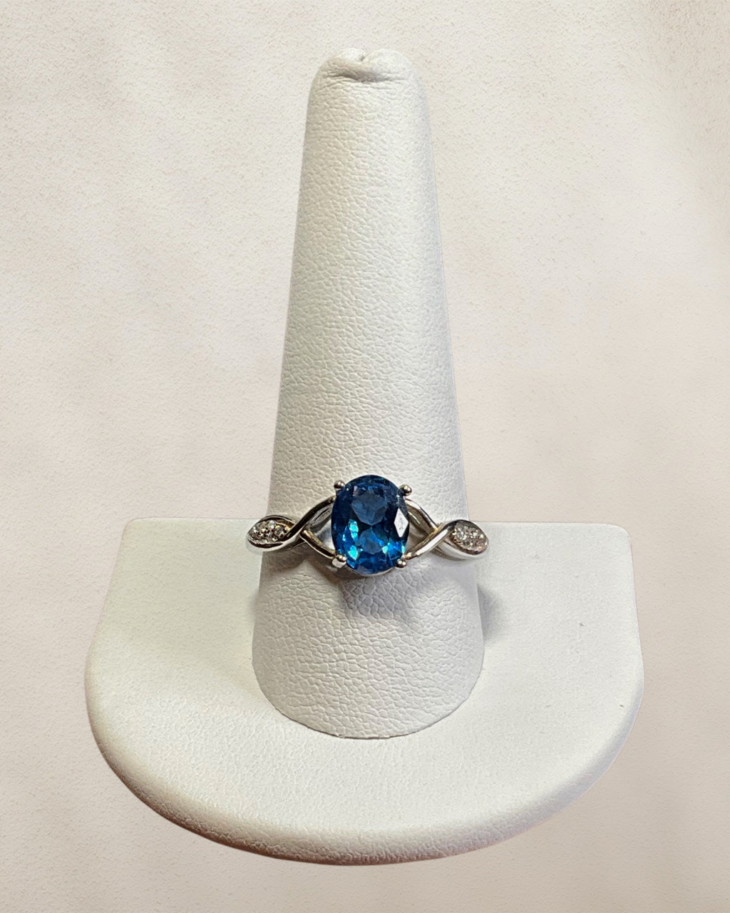 RYZE 925 Sterling Silver Ring with Lab-Created Blue Spinel & CZ Accents Ring - Estate Sale (Great Condition)