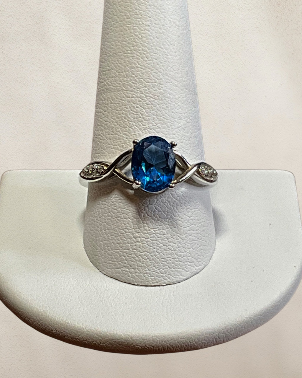 Sterling Silver Color Changing Sapphire Gemstone Ring - Estate Sale (Great Condition)