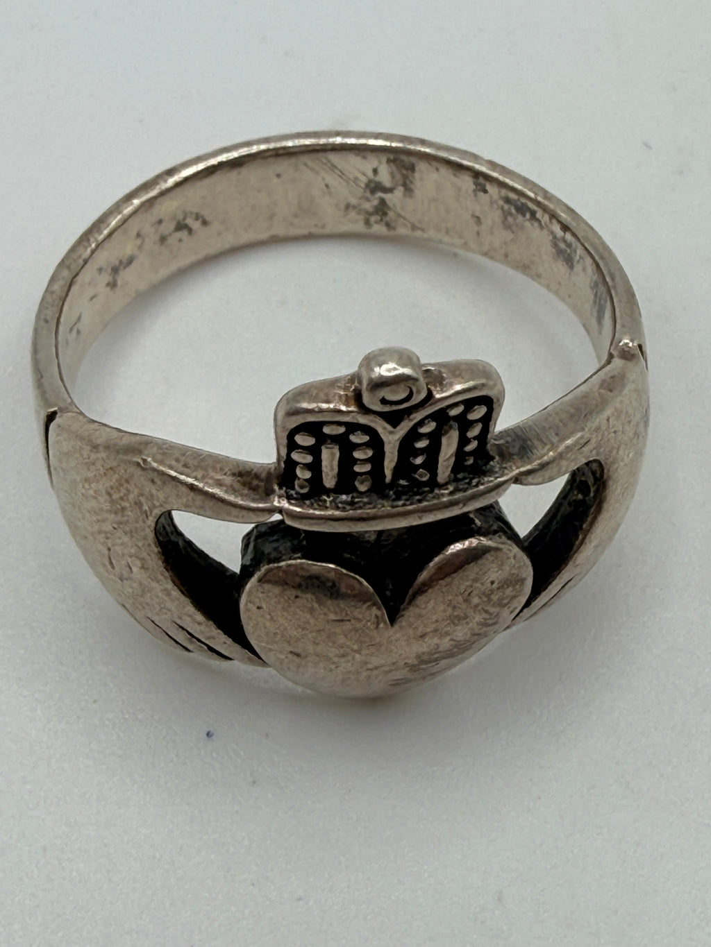 Sterling Silver Claddaugh Ring - Estate Sale (Great Condition)