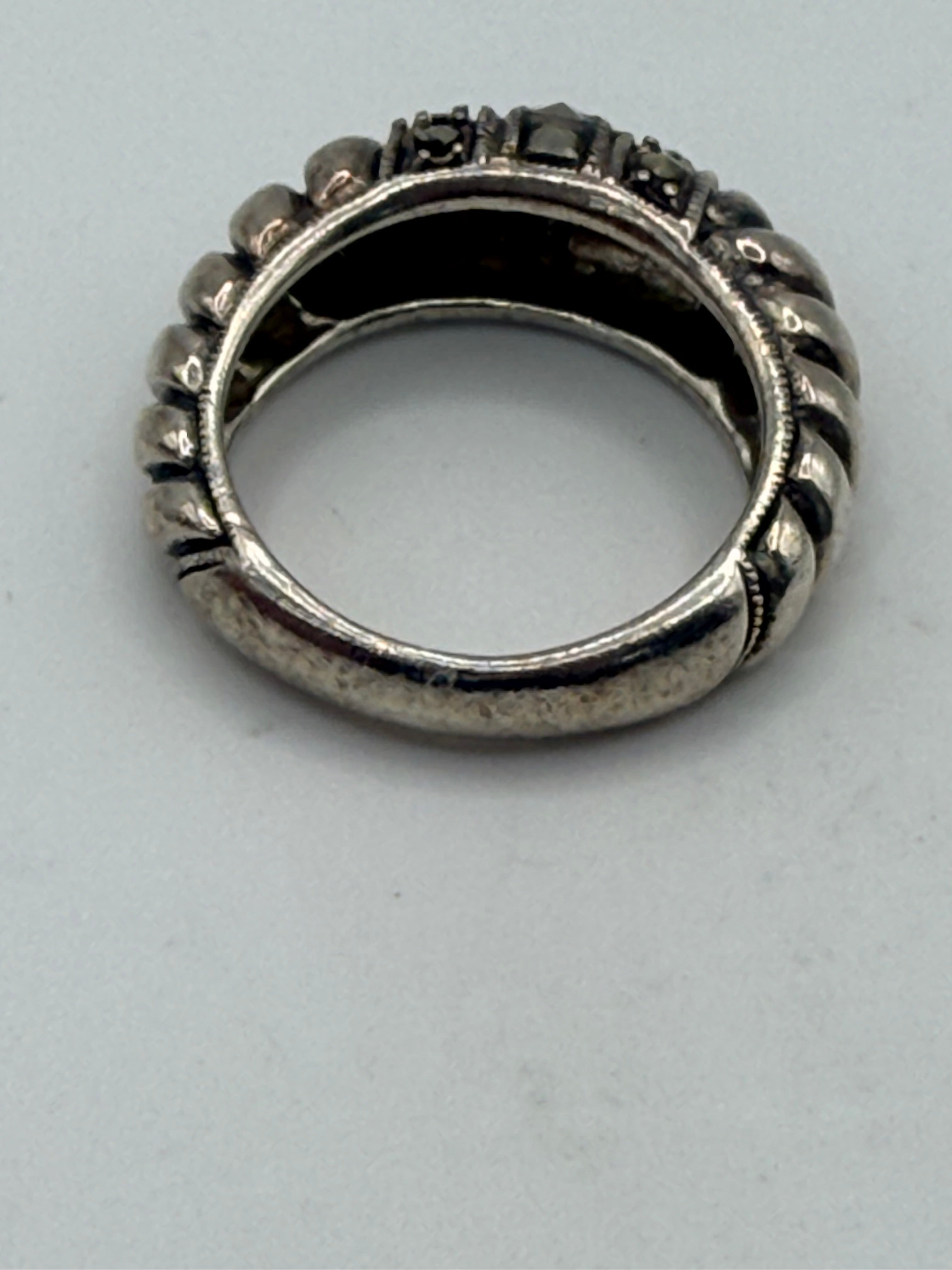 Sterling Silver & 18k Gold Designer Inspired Ring - Estate Sale (Great Condition)
