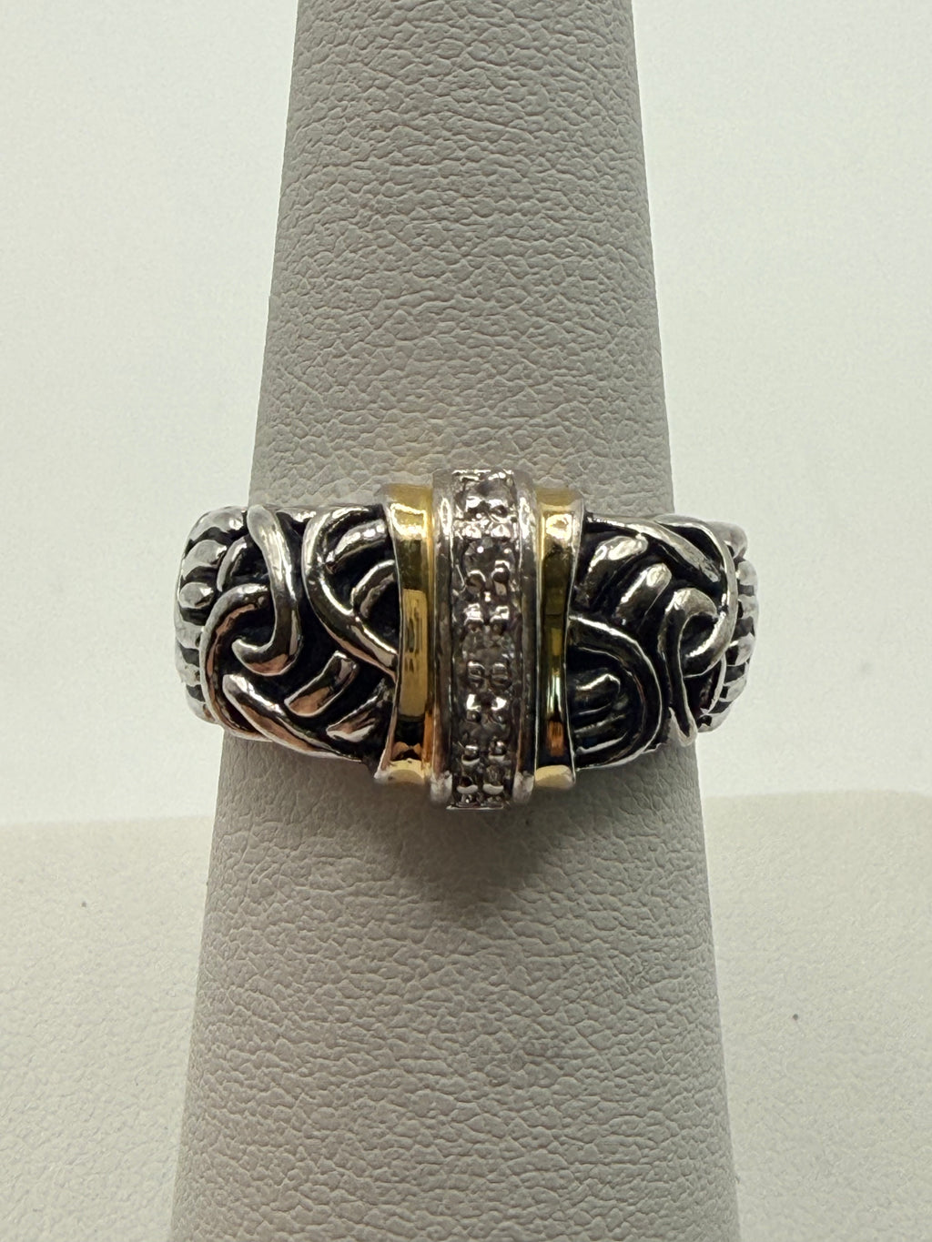 City Rox Ring in Silver and Gold Tone - Estate Sale (Great Condition)