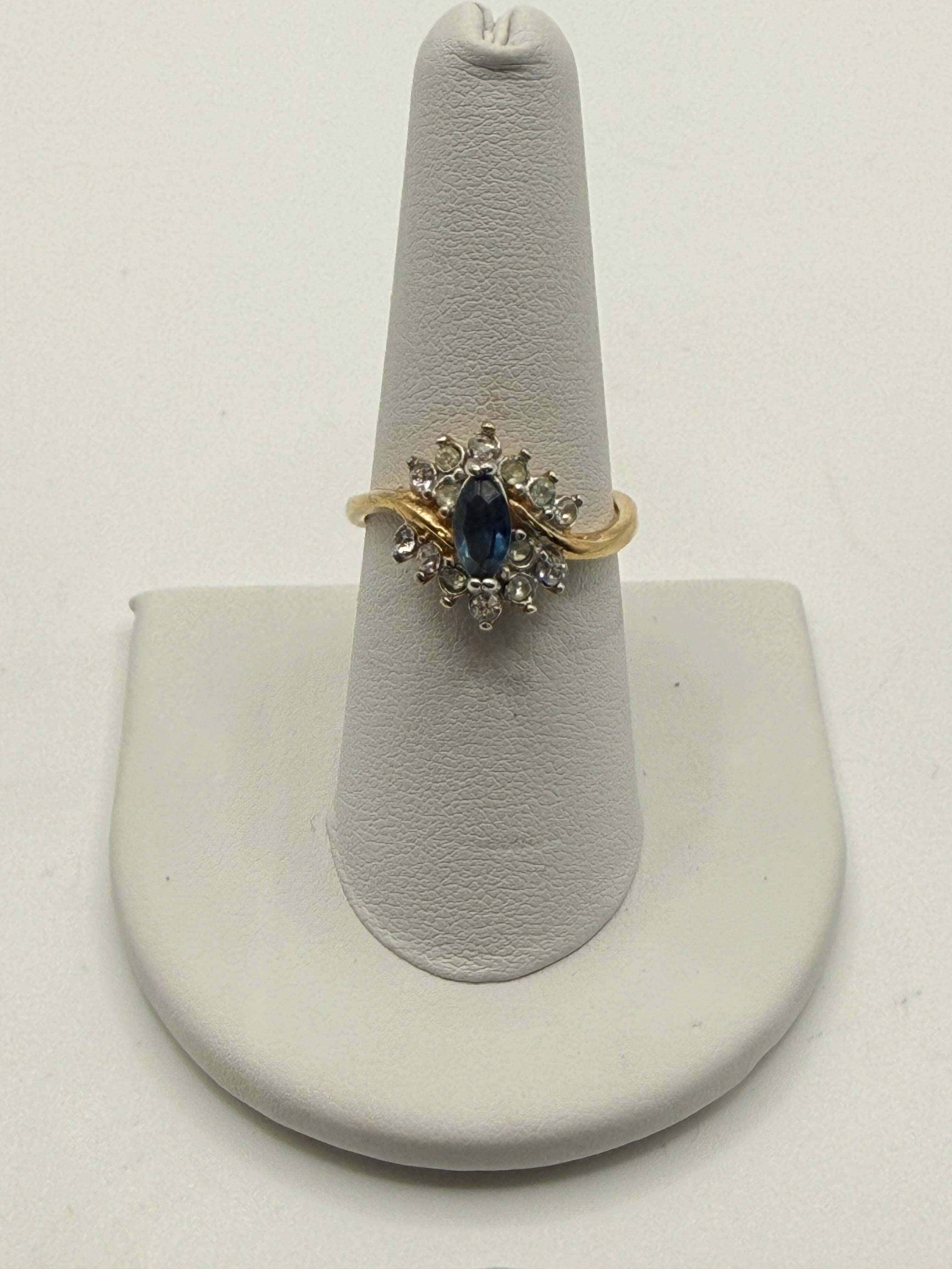 Vintage Sapphire Tone Cluster Ring | Marquise Blue Stone Cocktail Ring | Estate Jewelry - Estate Sale (Great Condition)