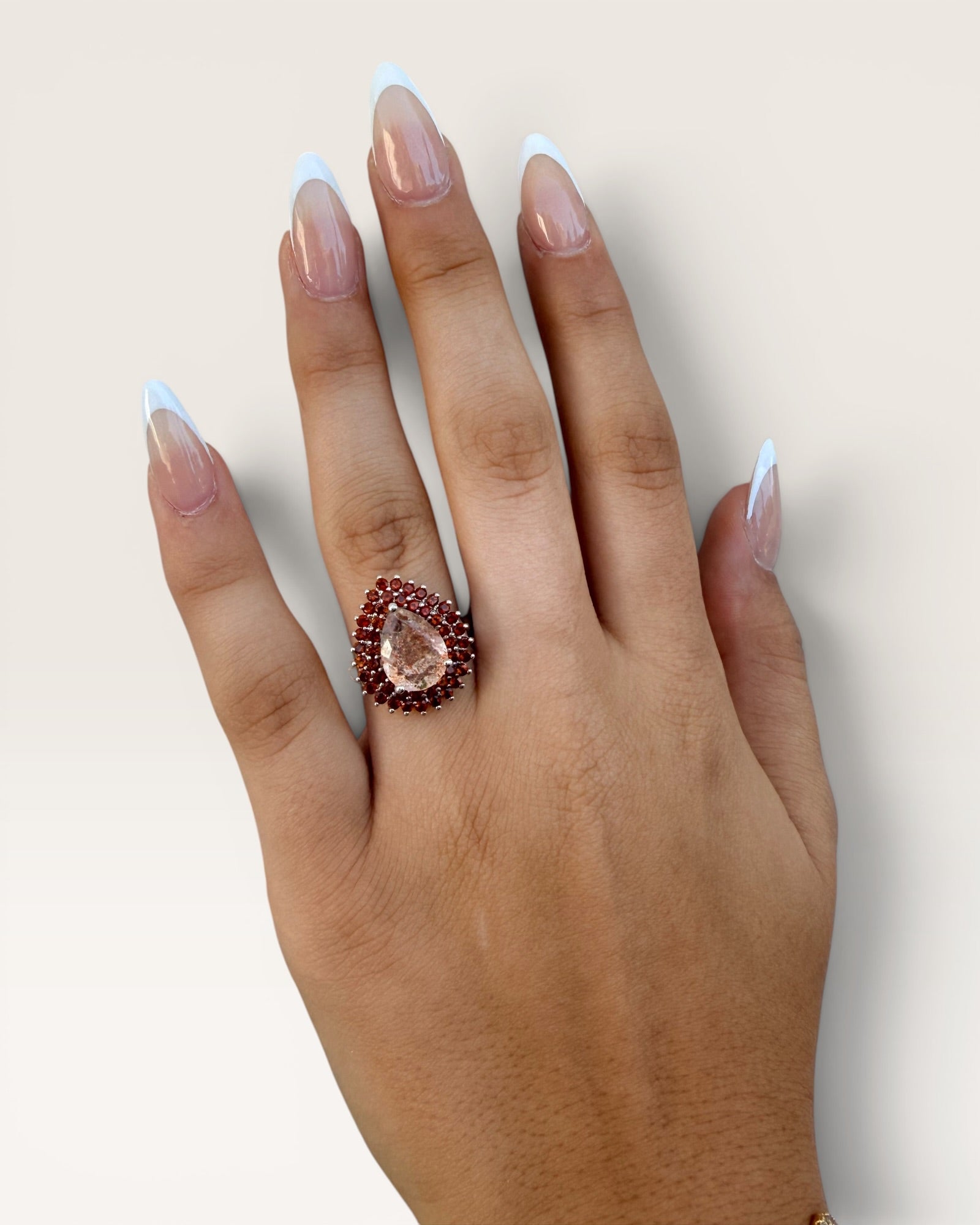 Sterling Silver Sunstone & Hessonite Garnet Gemstone Ring - Estate Sale (Great Condition)