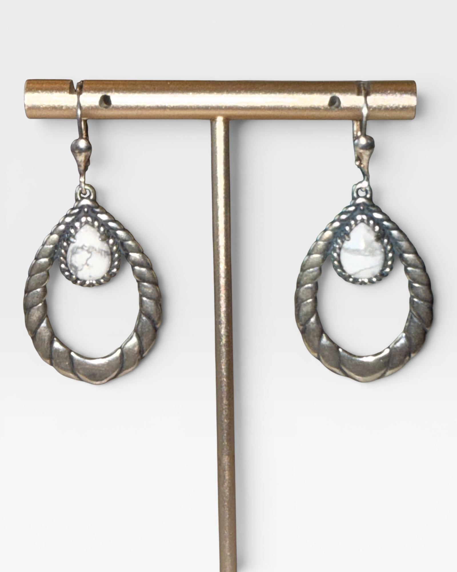 Carolyn Pollack Sterling Silver White Buffalo Teardrop Earrings - Estate Sale (Great Condition)