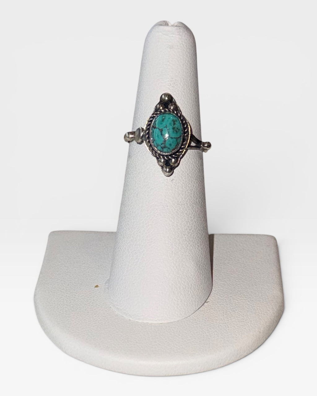 Sterling Silver Kingman Turquoise Ring - Estate Sale (Great Condition)