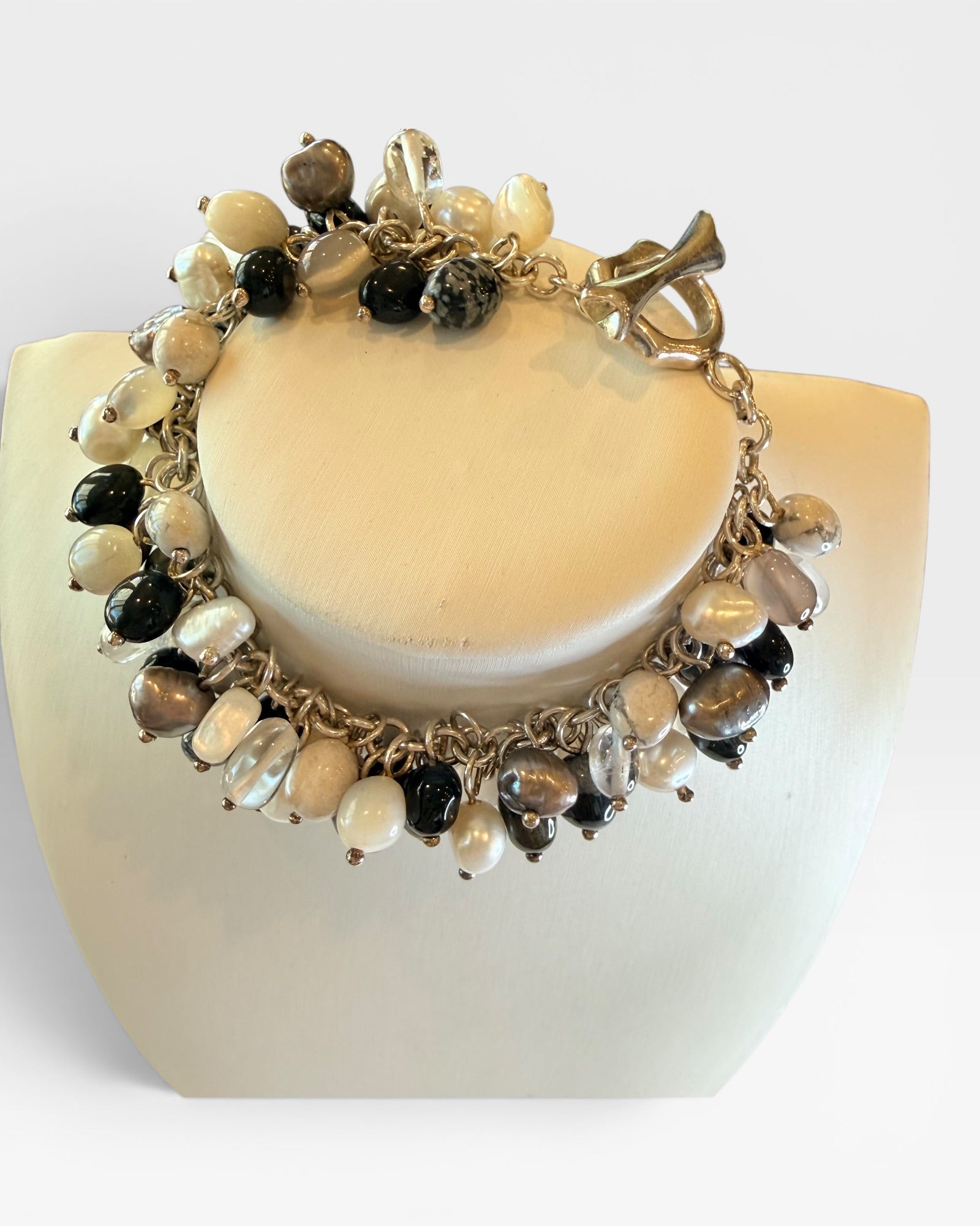 Whitney Kelly 59 grams Sterling Silver Howlite , Obsidian , Pearl, Quartz, & Tigers Eye Bracelet  - Estate Sale (Great Condition)