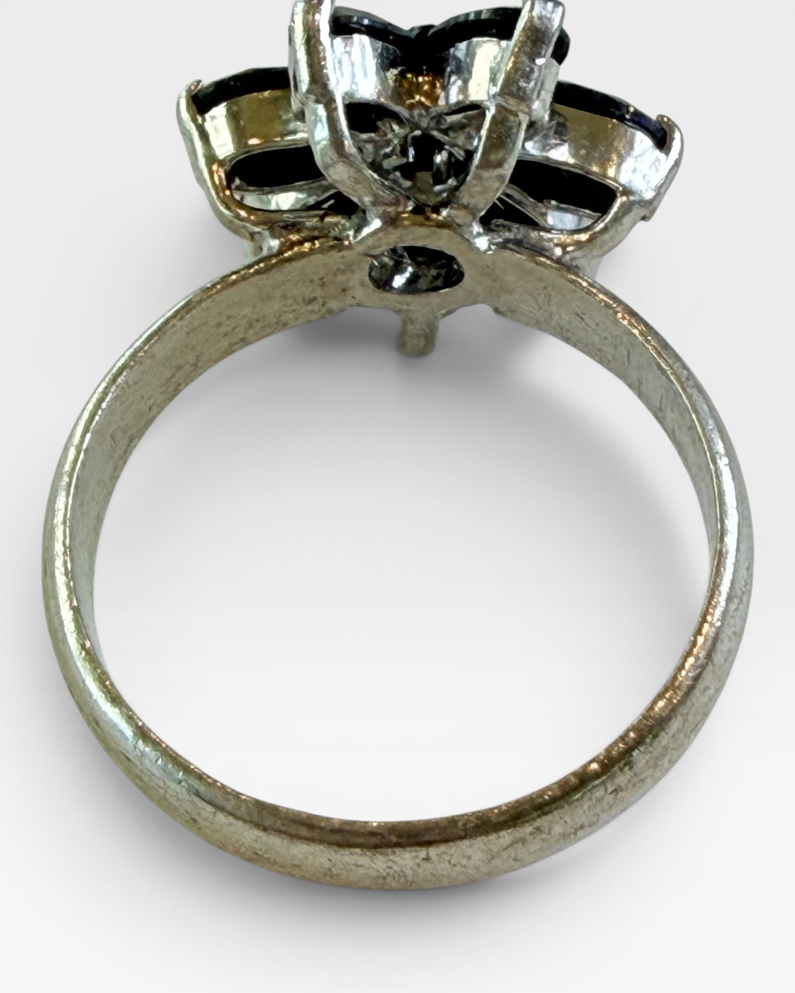 Sterling Silver Natural Sapphire Flower Gemstone Ring