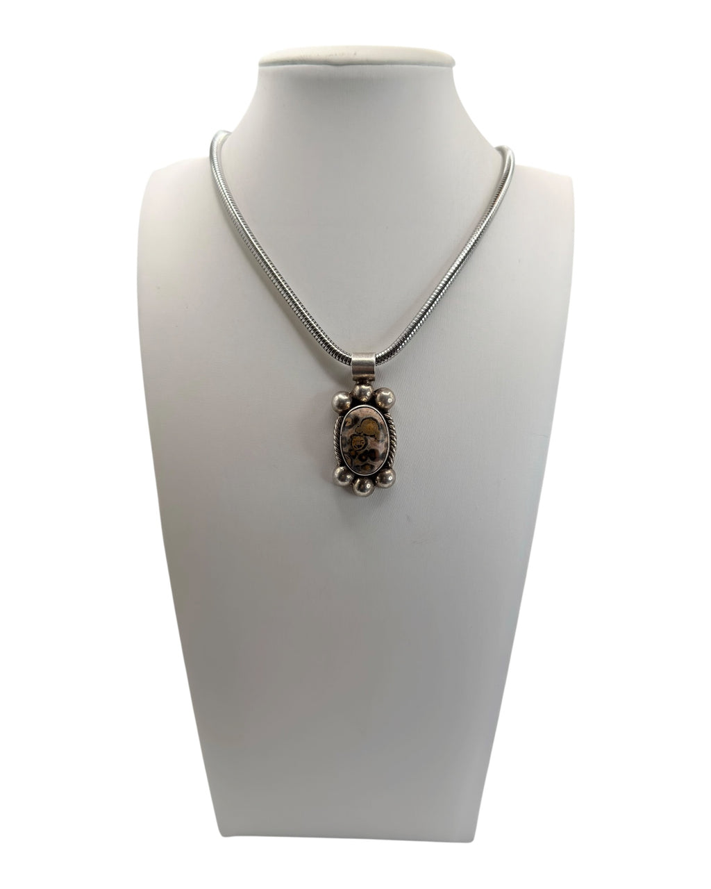 Tasco Mexico 13 grams Leopard Skin Jasper Pendant Necklace on 18” Chain - Estate Sale (Great Condition)