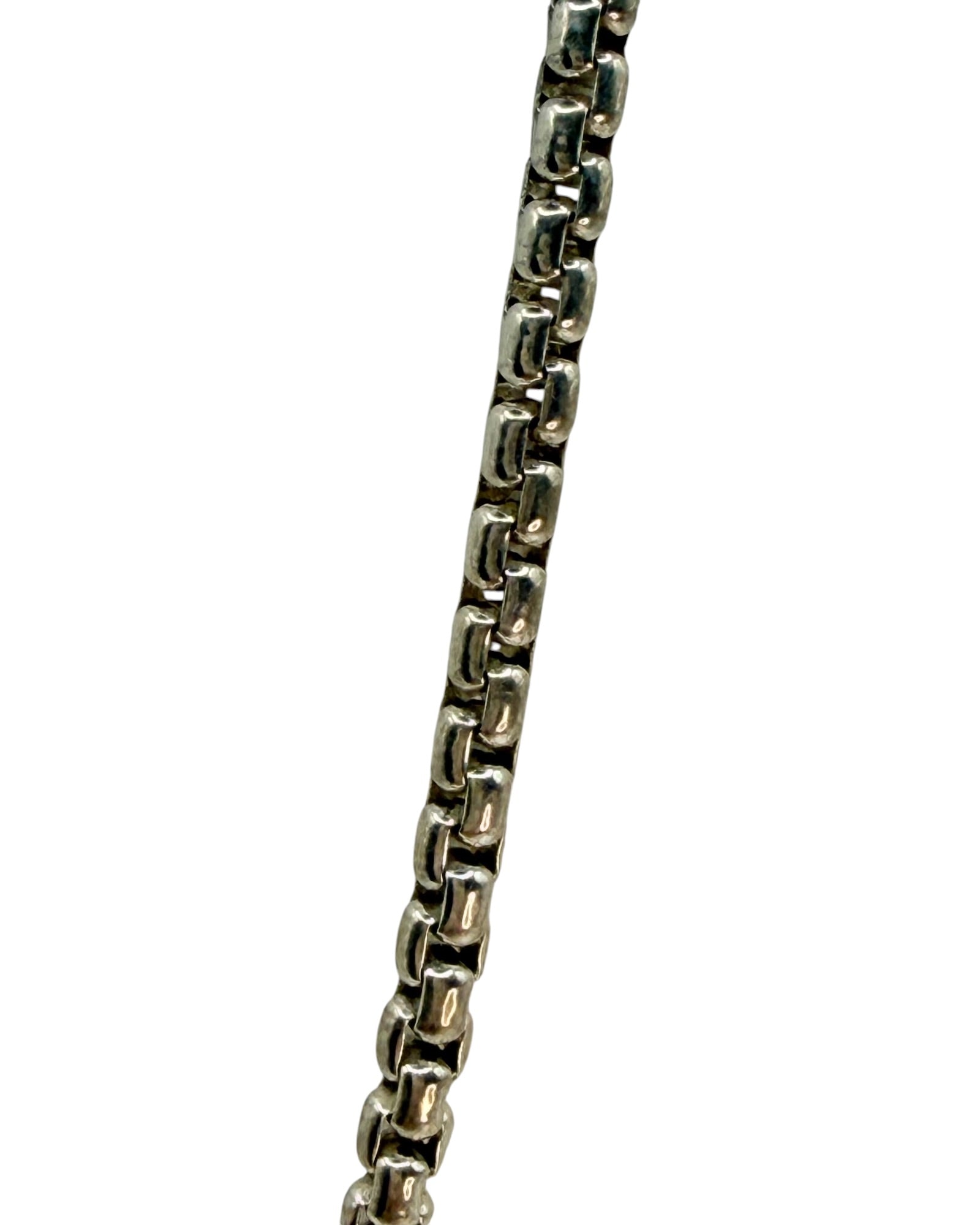 Sterling Silver 27 Grams Round Box 18” Chain - Estate Sale (Great Condition)