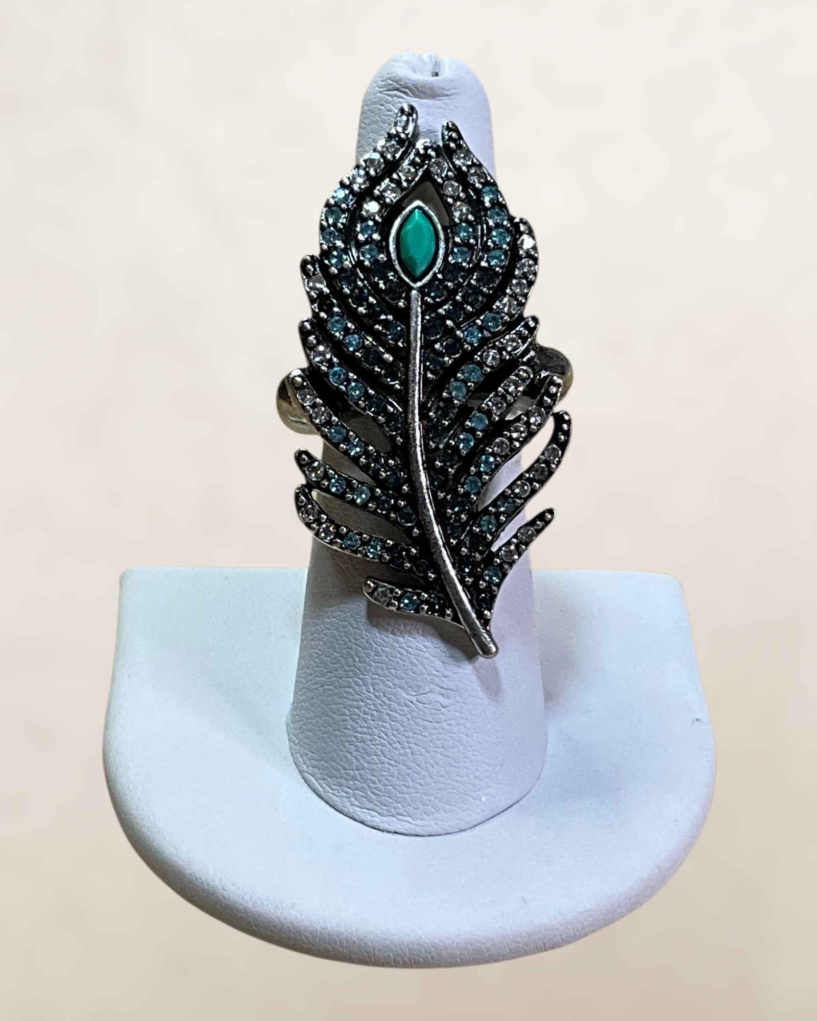 Lucky Brand Antiqued Silver Tone Feather Statement Ring - Estate Sale (Great Condition)