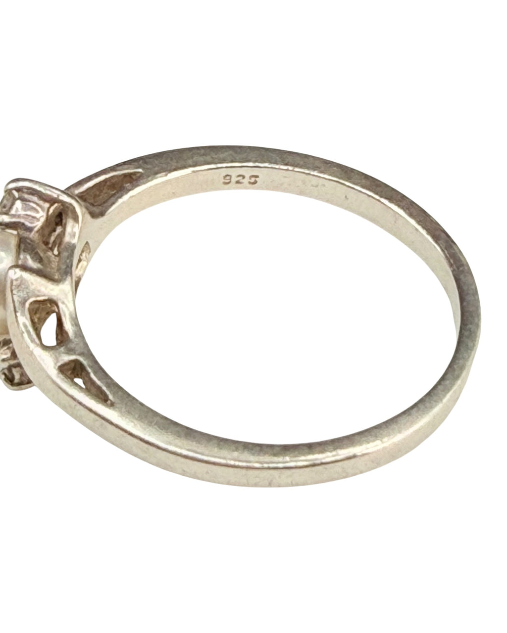 Sterling Silver Pearl Ring - Estate Sale (Great Condition)