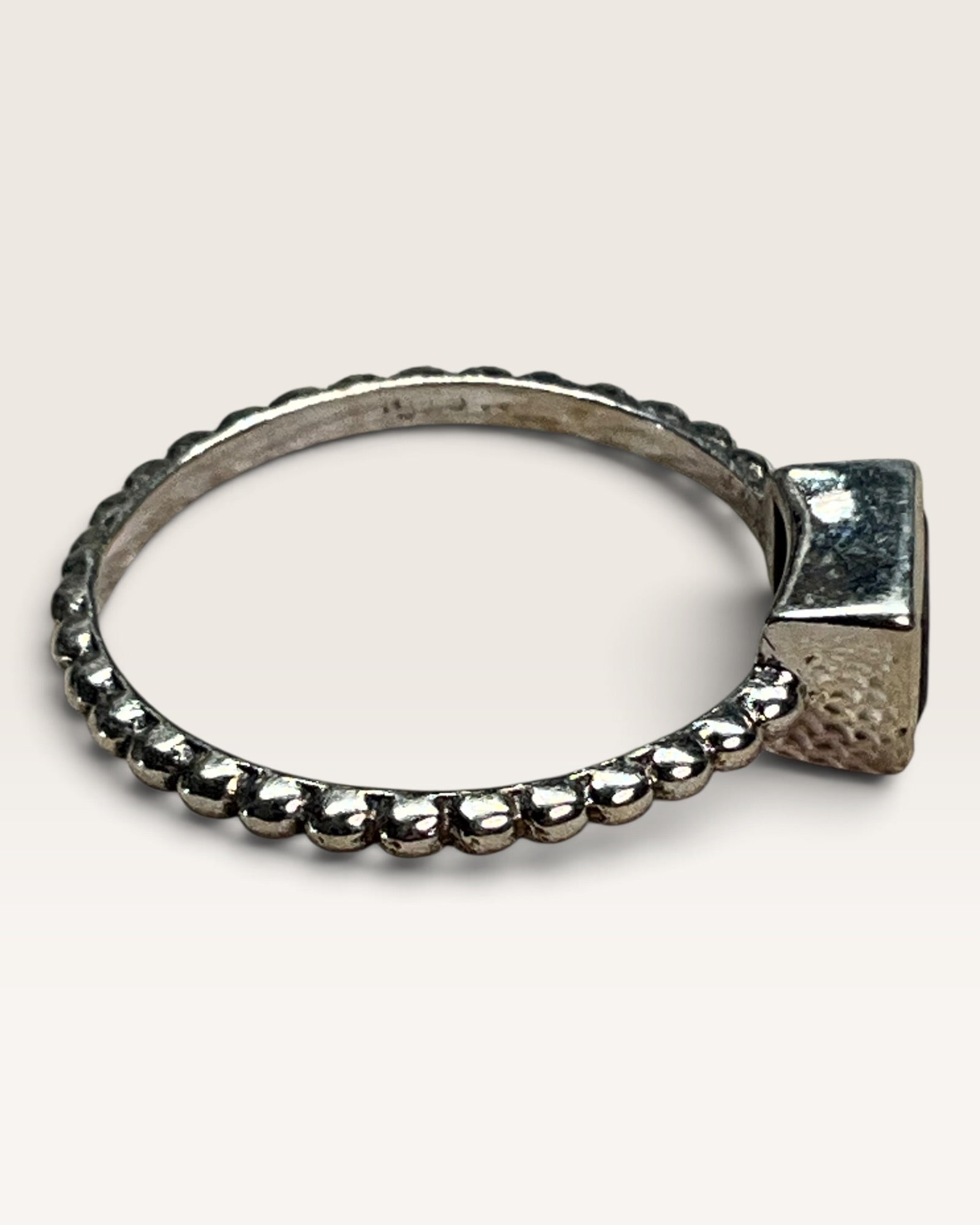 Sterling Silver Natural Garnet Gemstone Ring