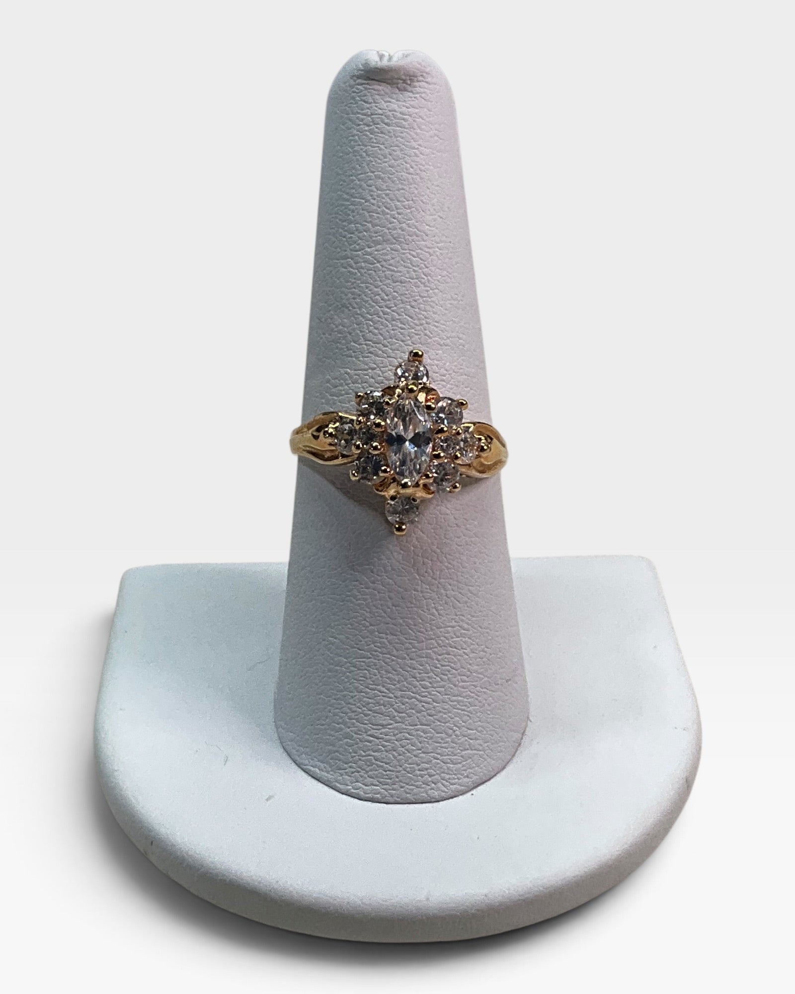 Gold Vermeil over 925 Vintage Cluster Ring with Cubic Zirconia Stones - Pre-Loved
