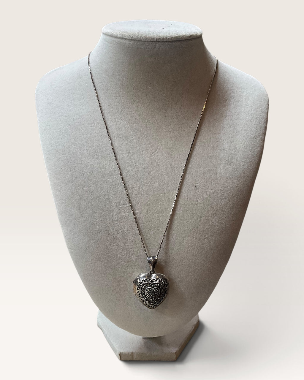 Sterling Silver Marcasite Heart Locket Pendant with 925 Box Chain Necklace - Pre-Loved