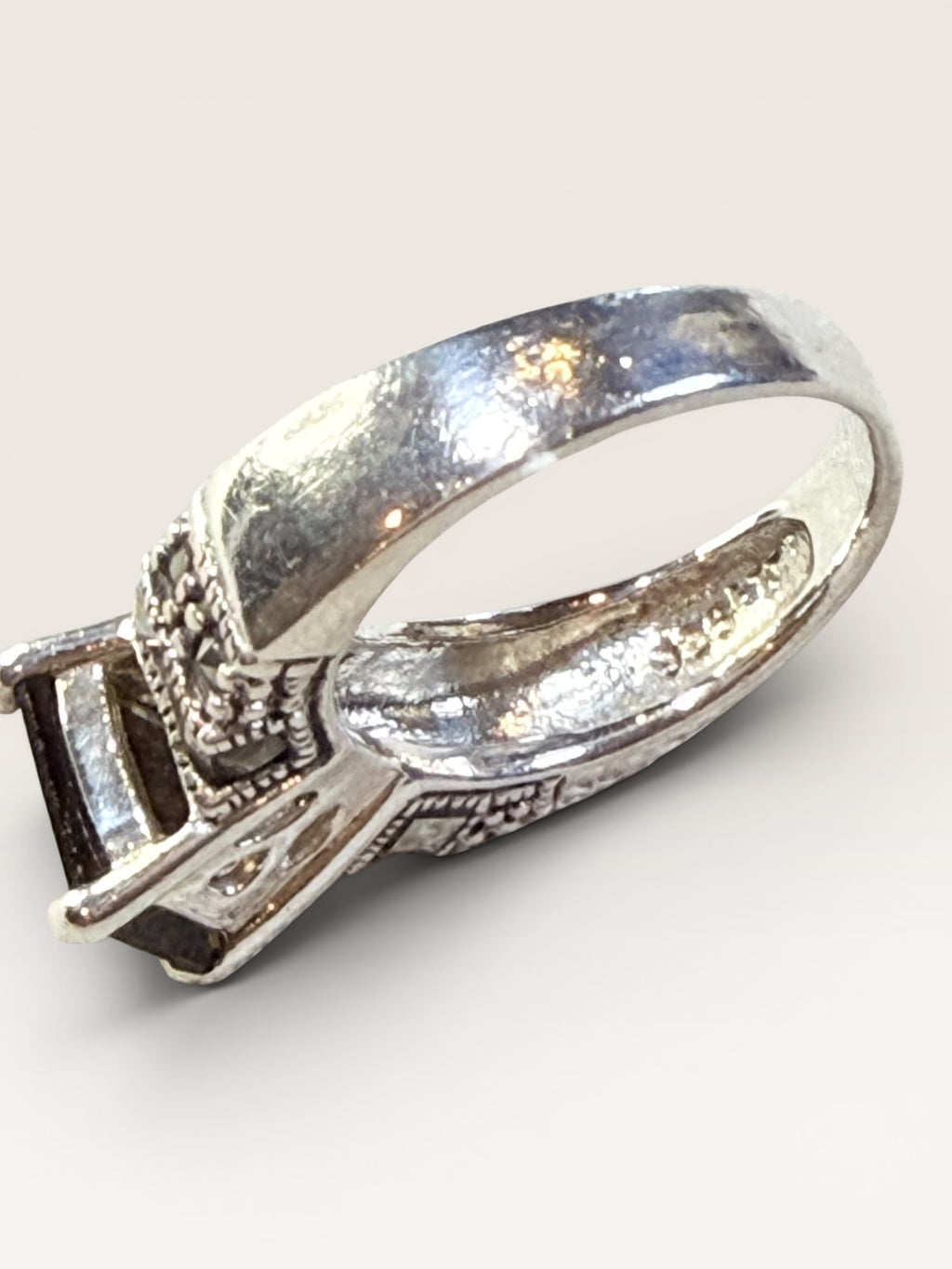 Sterling Silver Marcasite & Smokey Topaz Gemstone Ring - Estate Sale (Great Condition)