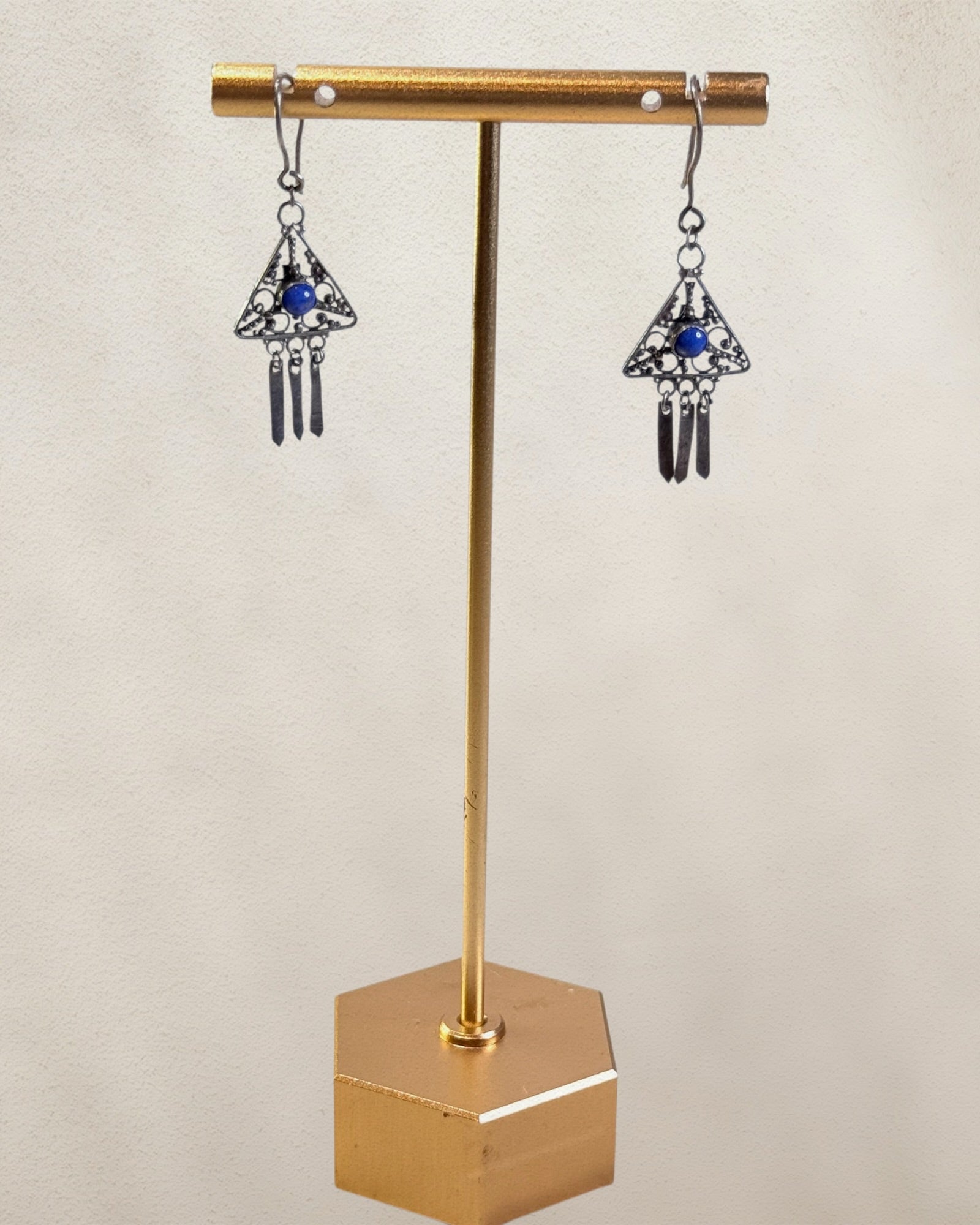 Sterling Silver Blue Lapis Dangle Earrings - Estate Sale (Great Condition)