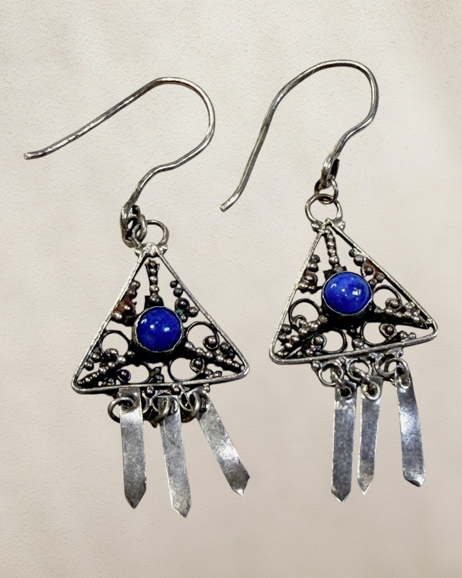 Sterling Silver Blue Lapis Dangle Earrings - Estate Sale (Great Condition)