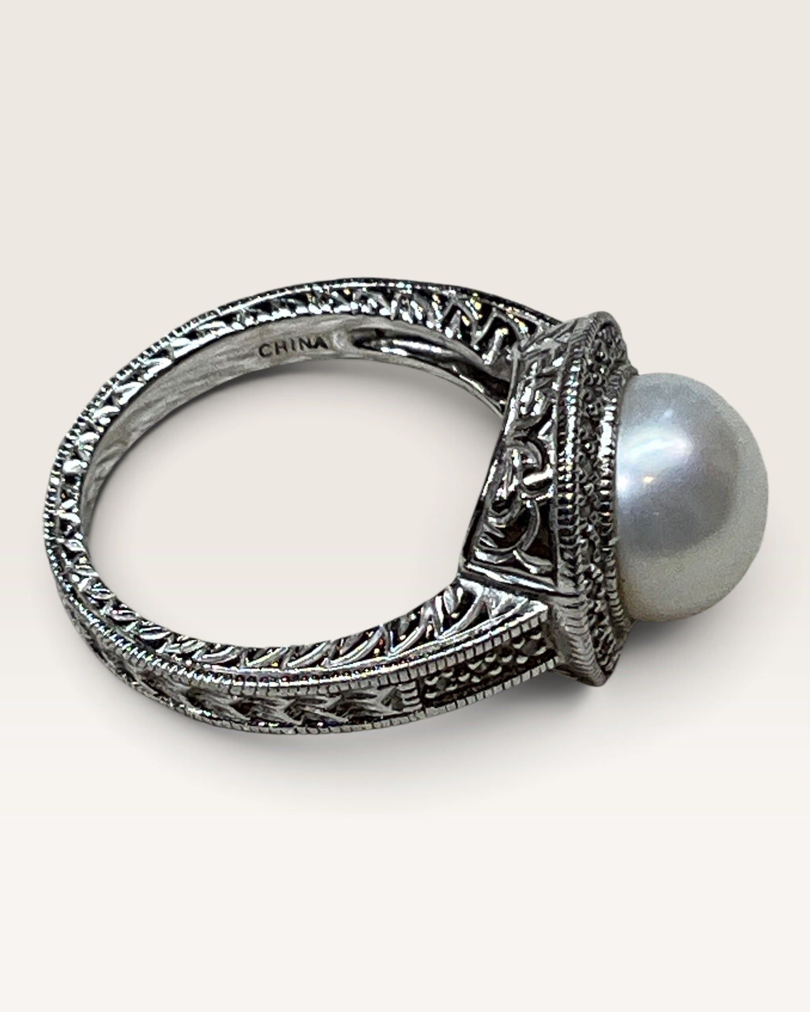 Affinity Diamonds Sterling Silver Pearl Ring - Pre-Loved
