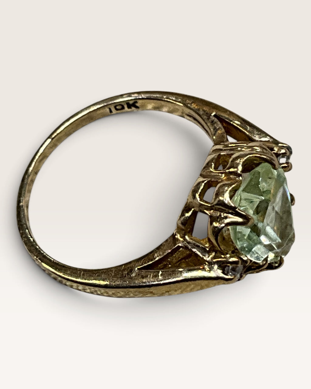 10K Peridot and White Topaz Ring - Pre-Loved