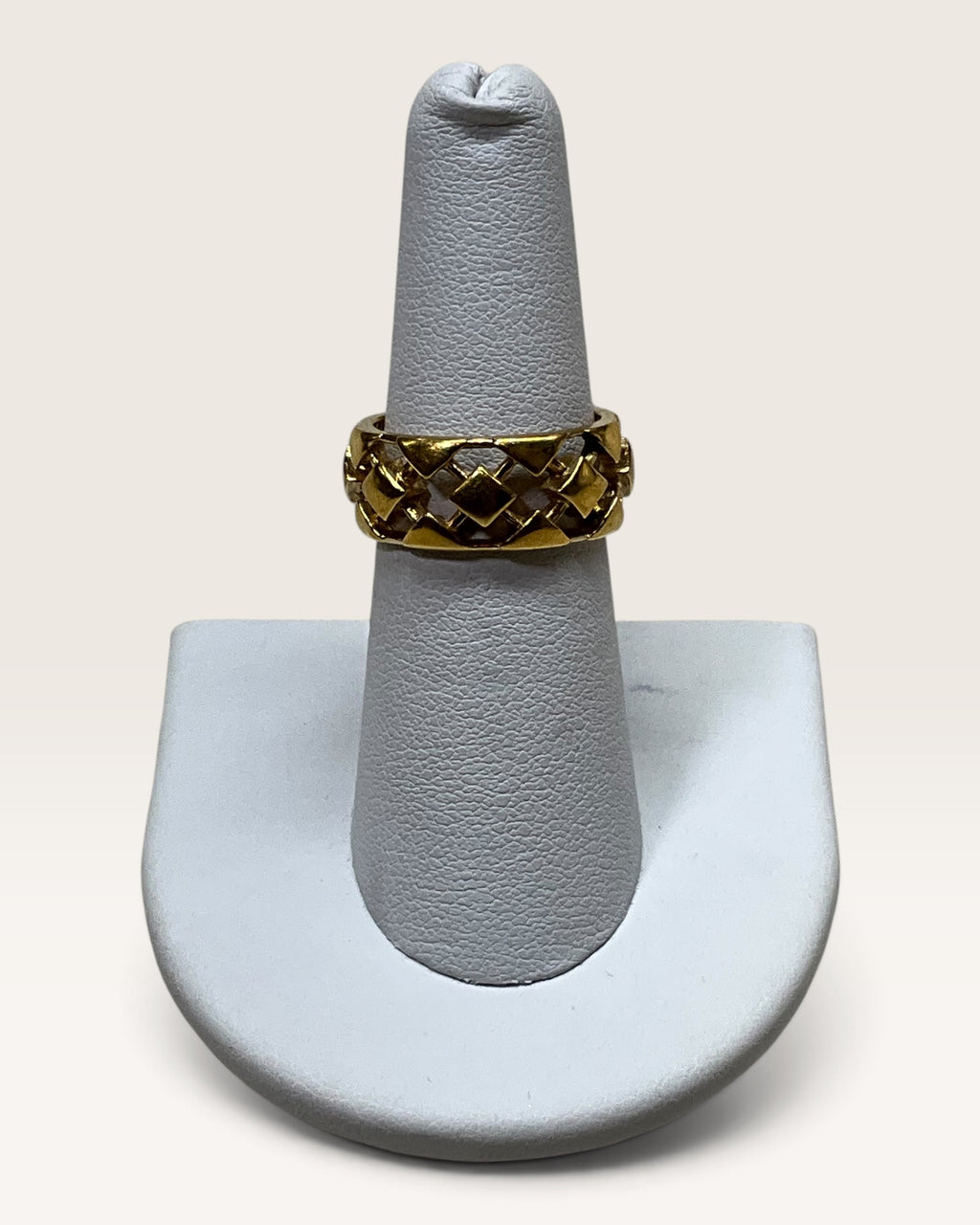 Vintage Avon Gilded Trellis Ring - Pre-Loved
