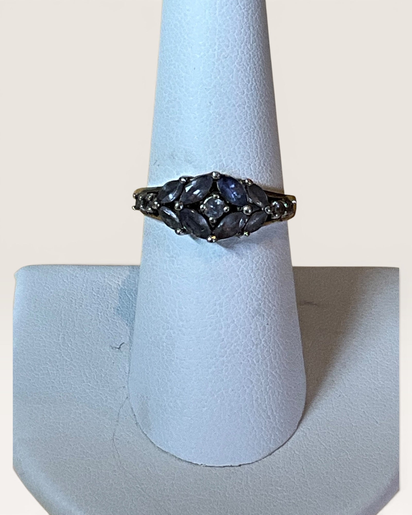 Stauer Sterling Silver Tanzanite Cluster Ring - Pre-Loved