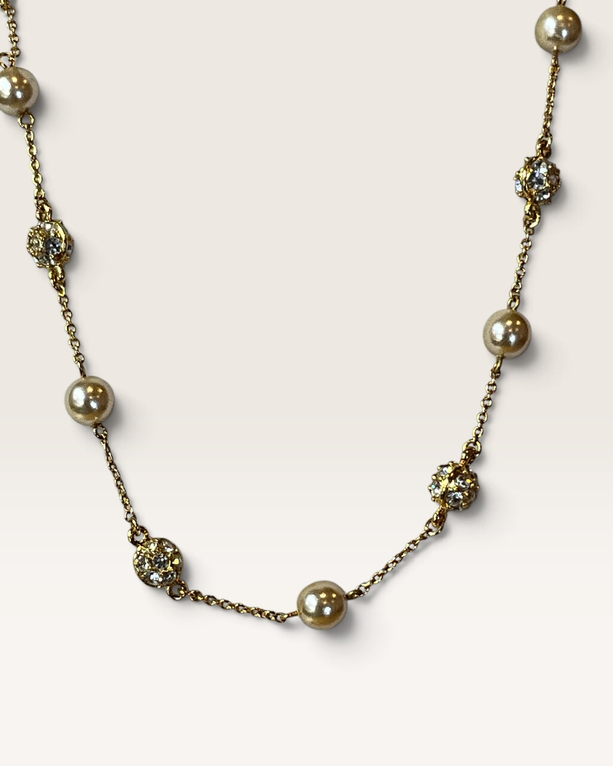 Nolan Miller Glamour Collection Pearl and Gold-Tone 18" Necklace - Pre-Loved