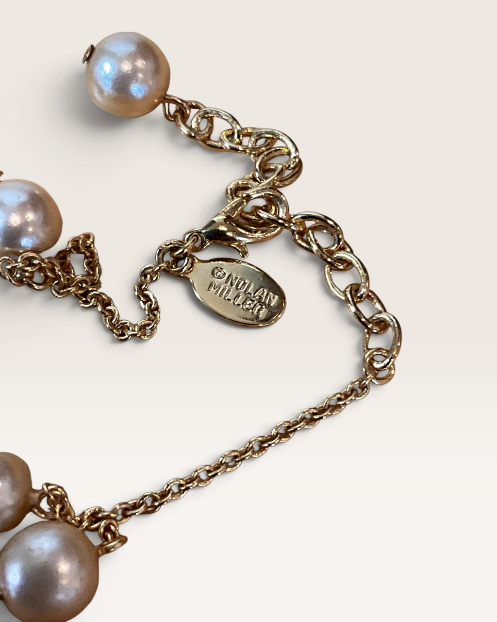 Nolan Miller Glamour Collection Pearl and Gold-Tone 18" Necklace - Pre-Loved