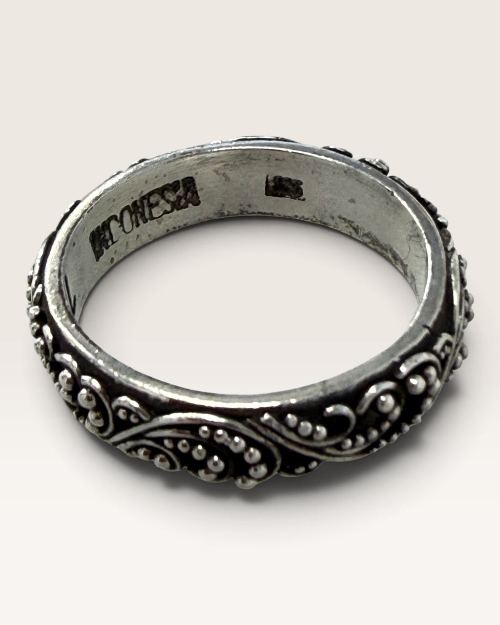 Lois Hill Sterling Silver intricate Band Ting - Pre-Loved