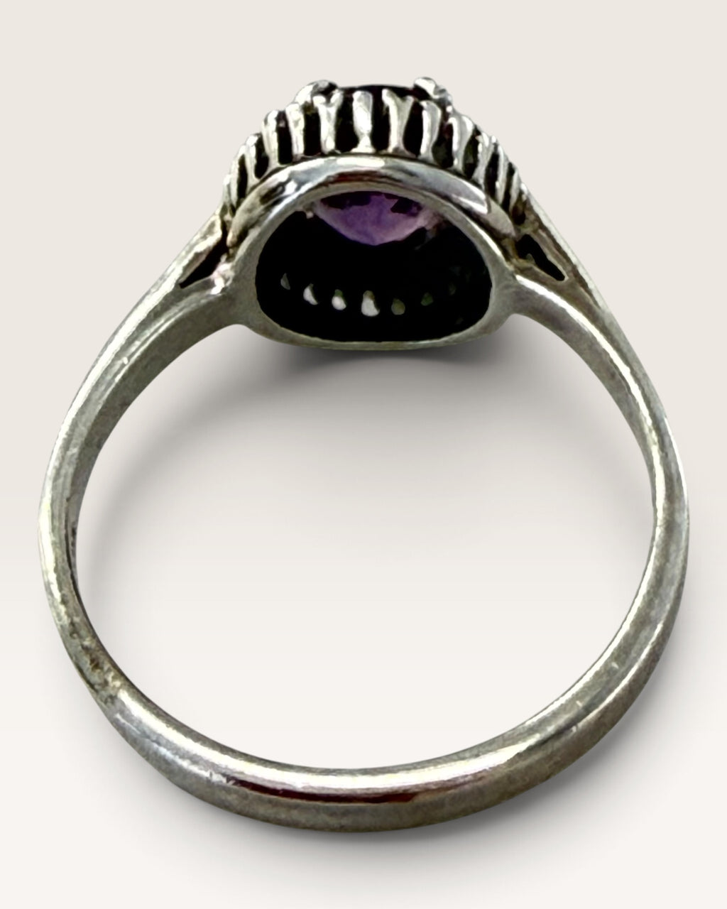 Sterling Silver Amethyst Gemstone Ring - Pre-Loved