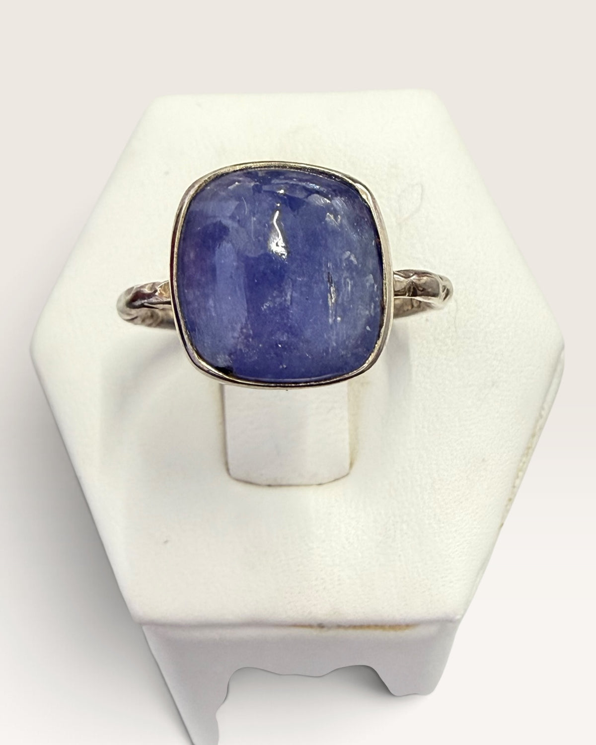 Sterling Silver Cabochon Set Cushion Cut Tanzanite Gemstone Ring