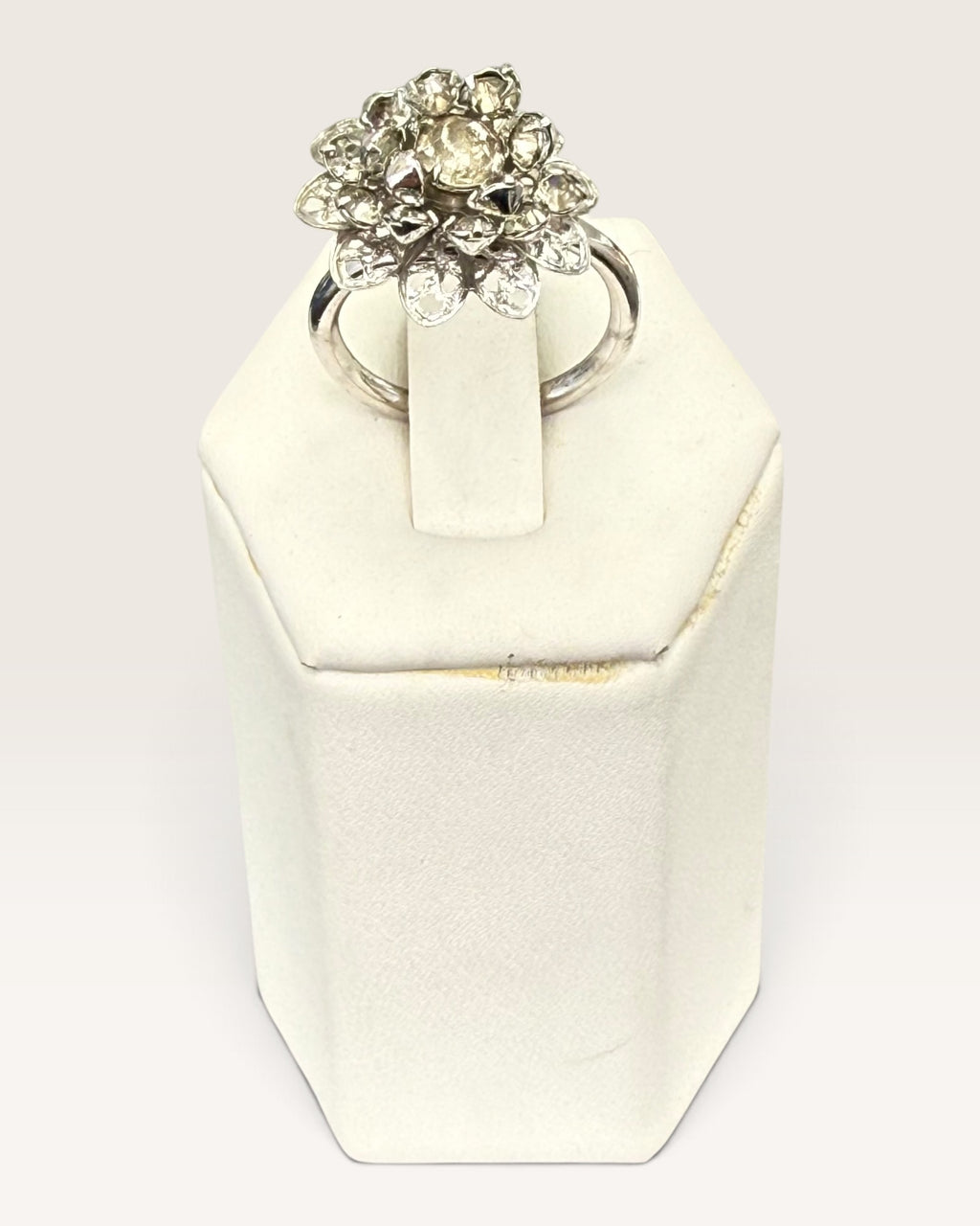 Vintage Sarah Coventry Silver Tone Flower Cluster Ring - Pre-Loved